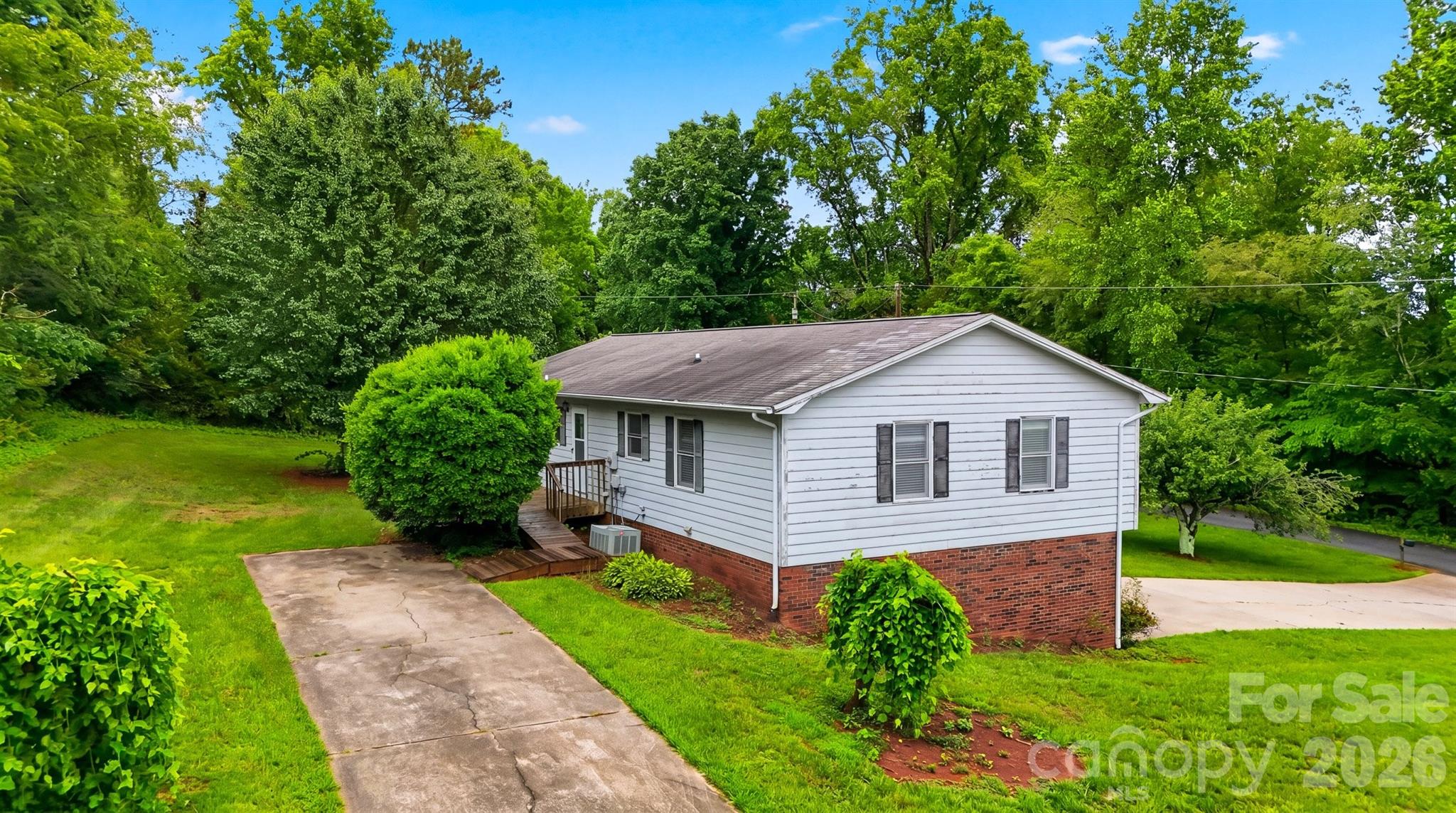 3882 Shadowood Drive Property Photo 27