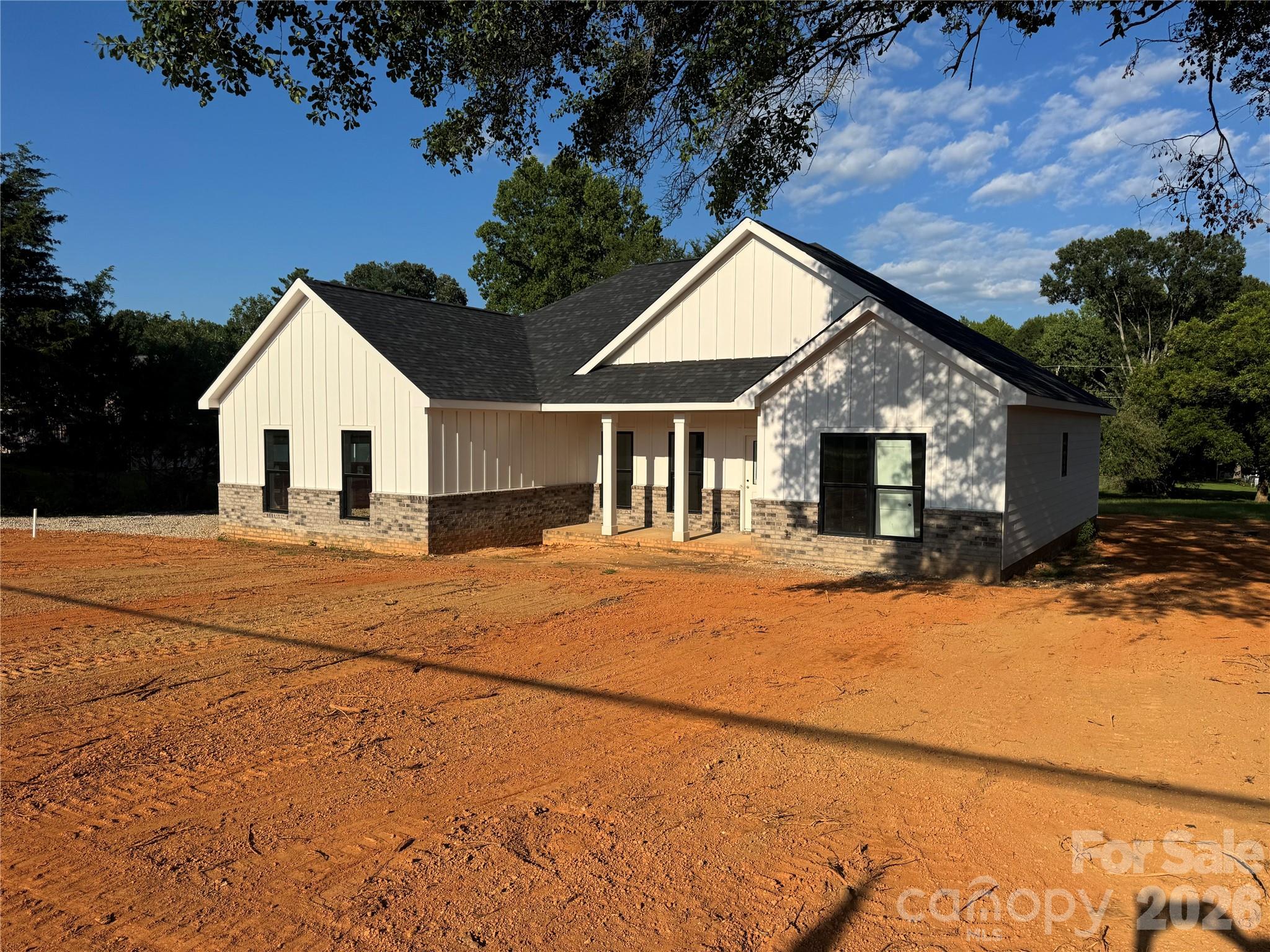 3615 S Potter Road Property Photo 2
