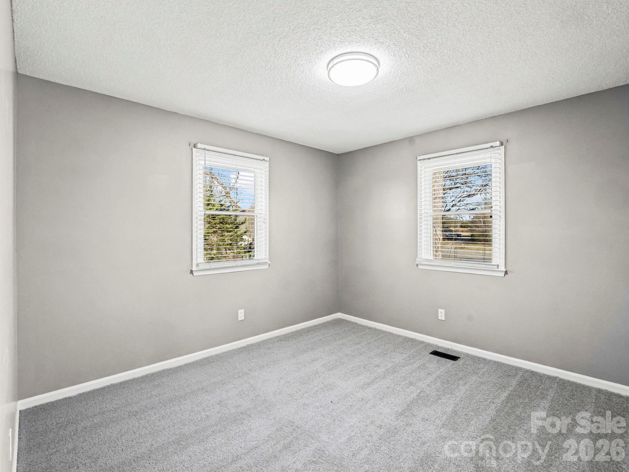 944 Woodland Drive Property Photo 28