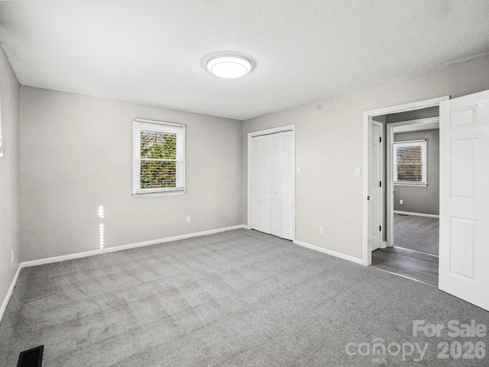 944 Woodland Drive Property Photo 30