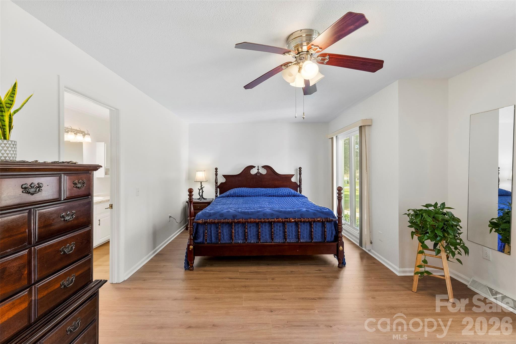 1347 Meadow Lakes Road Property Photo 15
