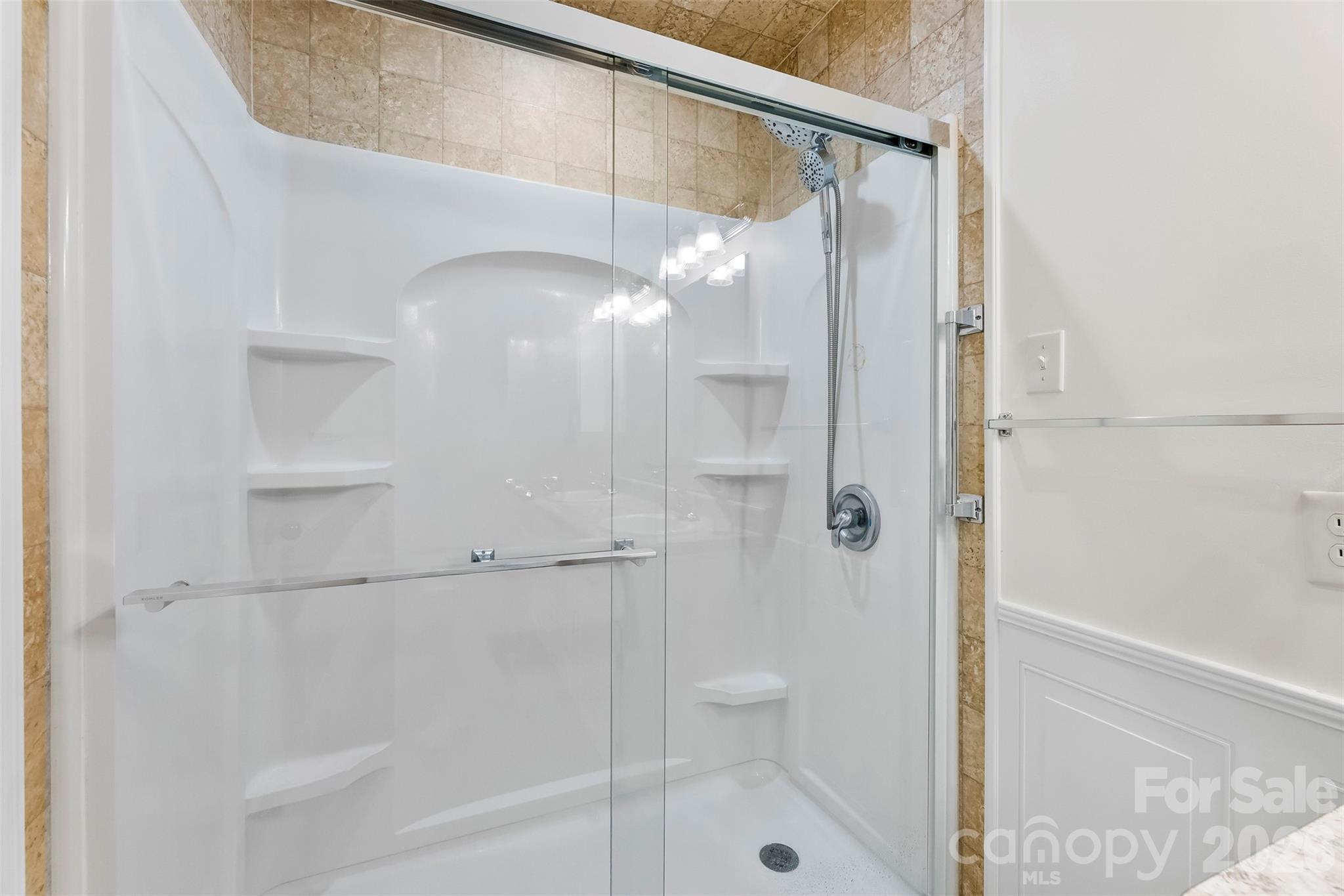1347 Meadow Lakes Road Property Photo 18