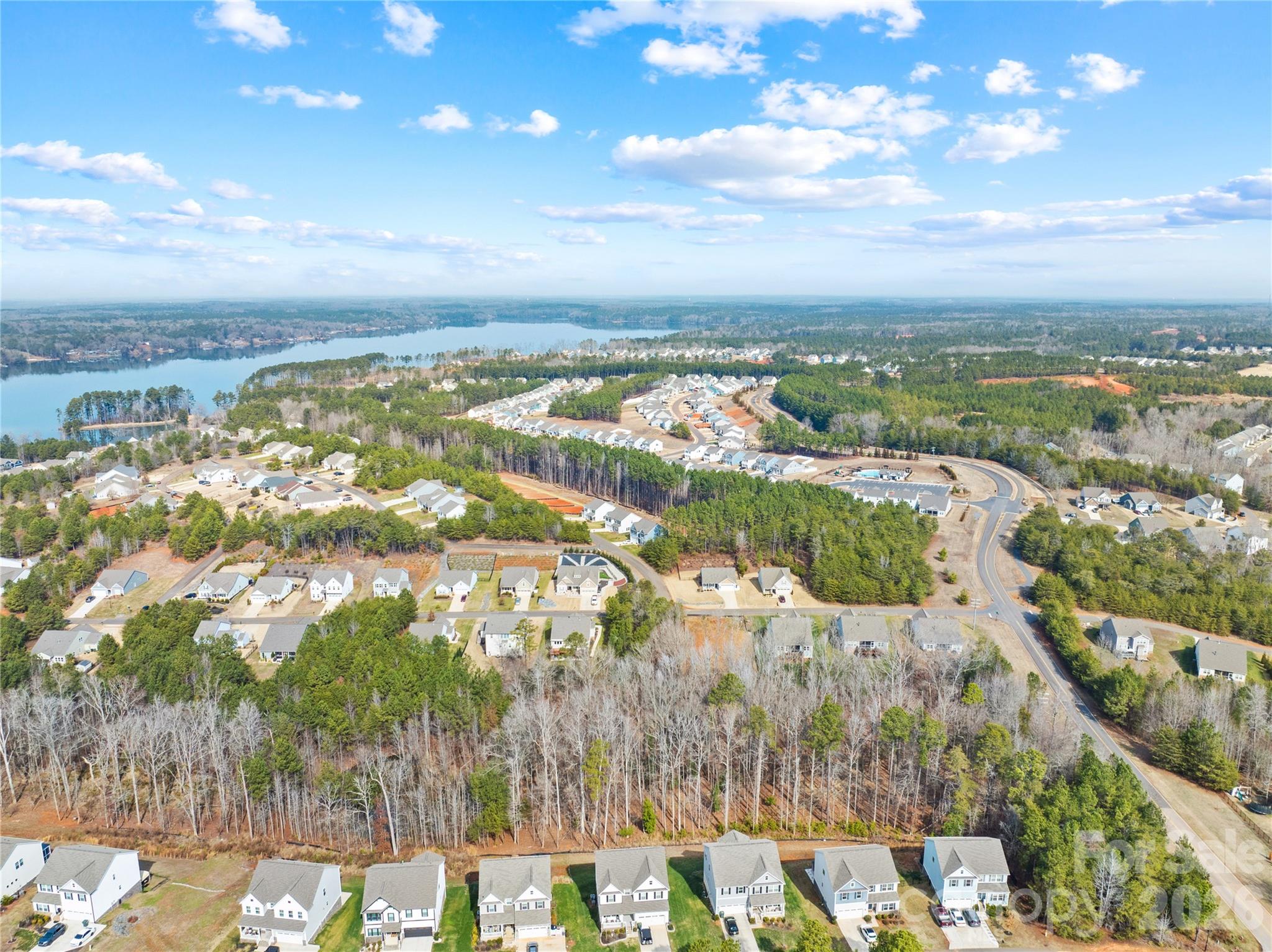 10129 Lakeshore Drive Property Photo 6