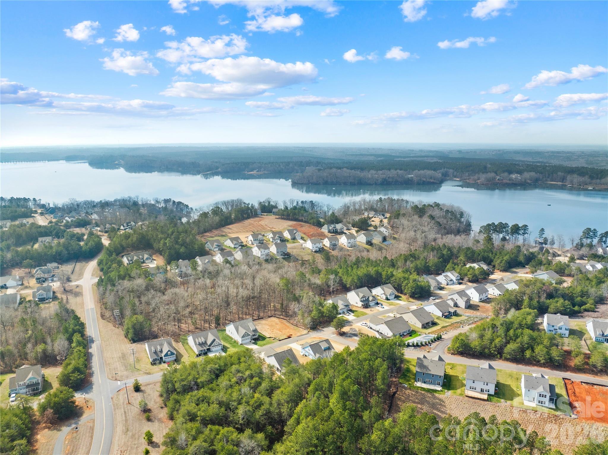 10129 Lakeshore Drive Property Photo 8