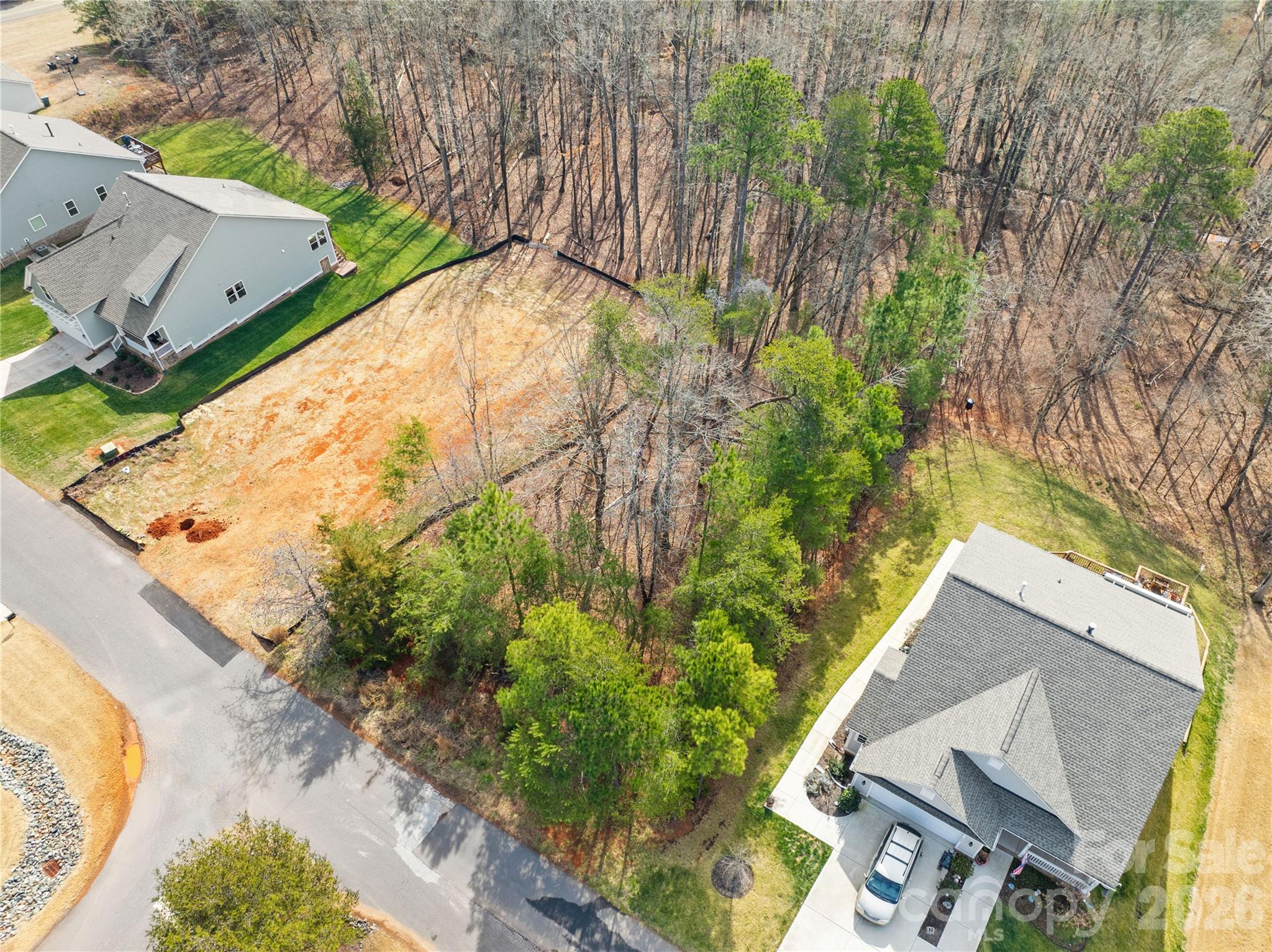 10129 Lakeshore Drive Property Photo 10