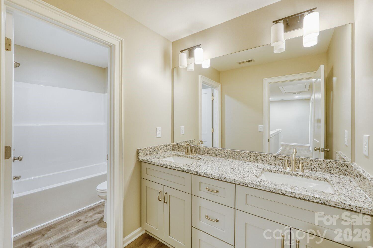 111 Marshdale Avenue Property Photo 14