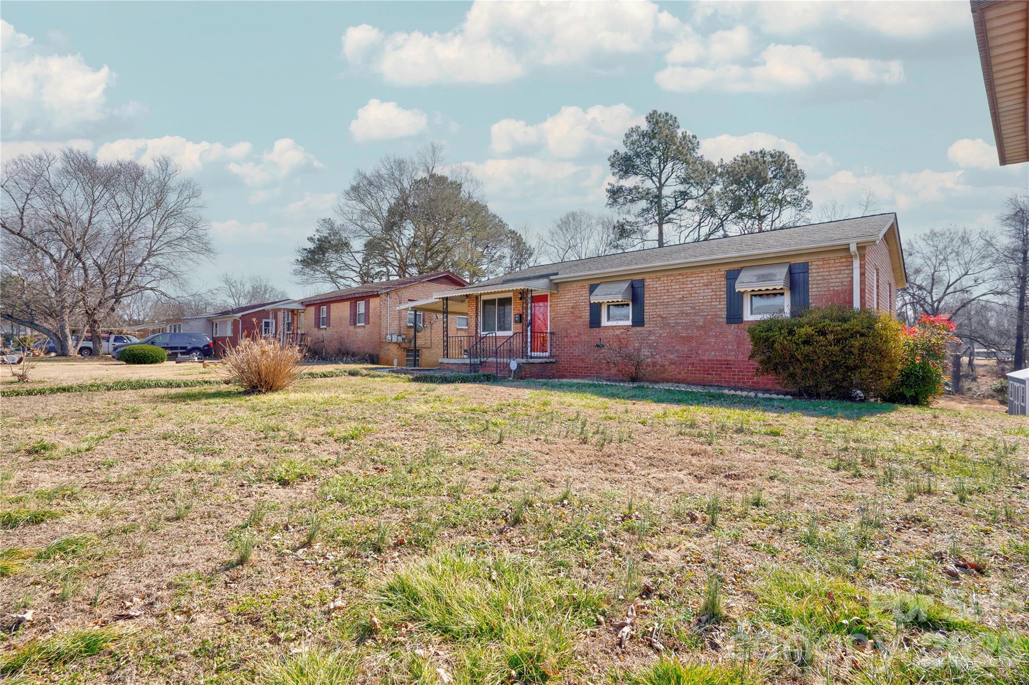 311 Best Street Property Photo 2