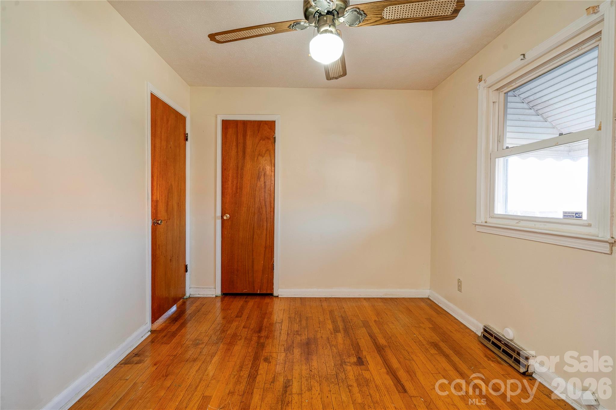 311 Best Street Property Photo 16