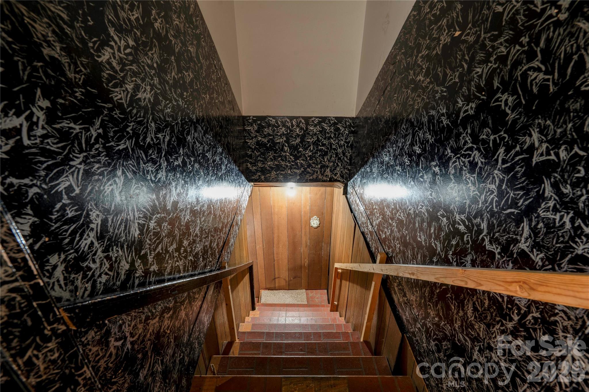 311 Best Street Property Photo 19