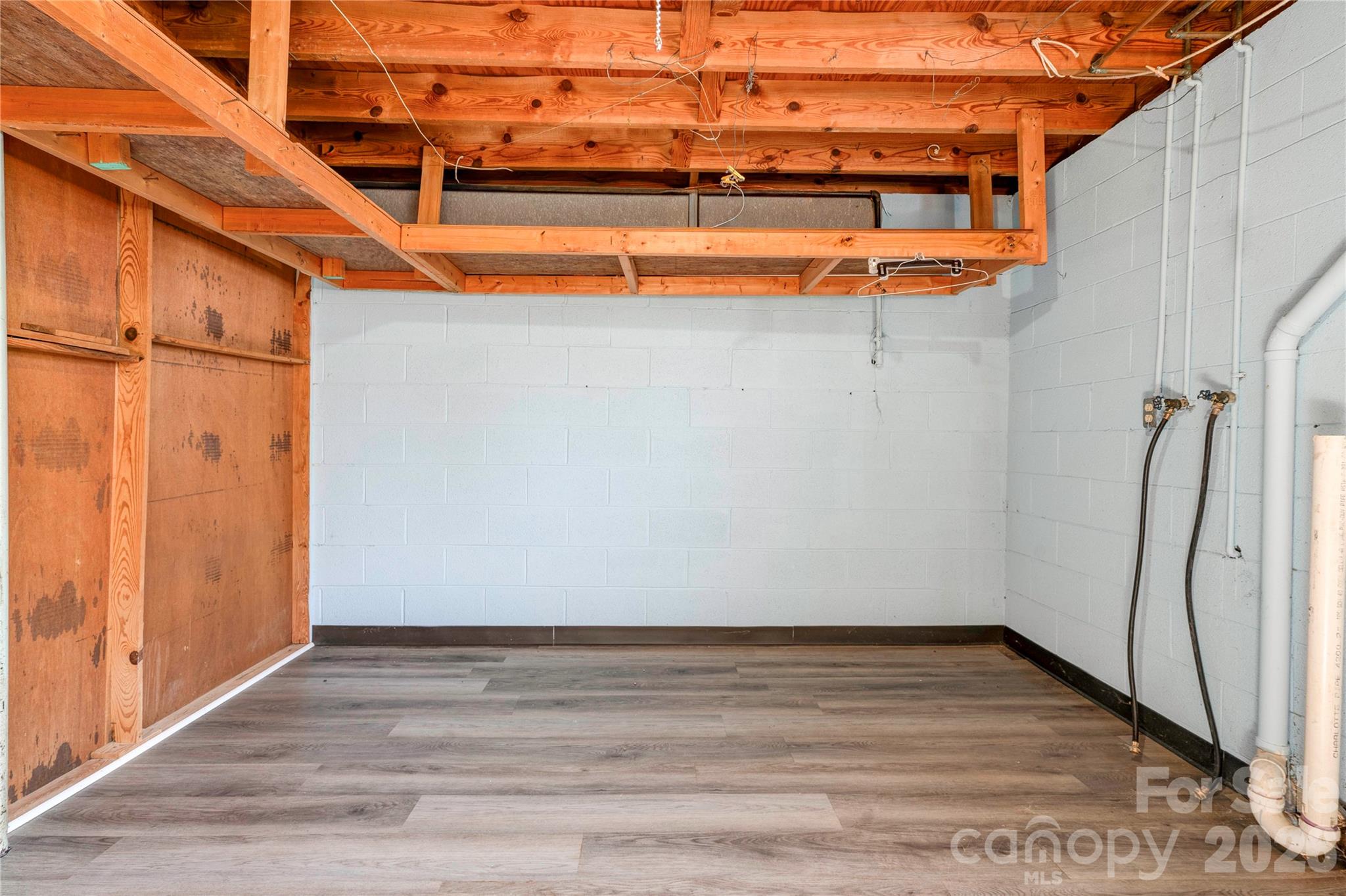 311 Best Street Property Photo 20