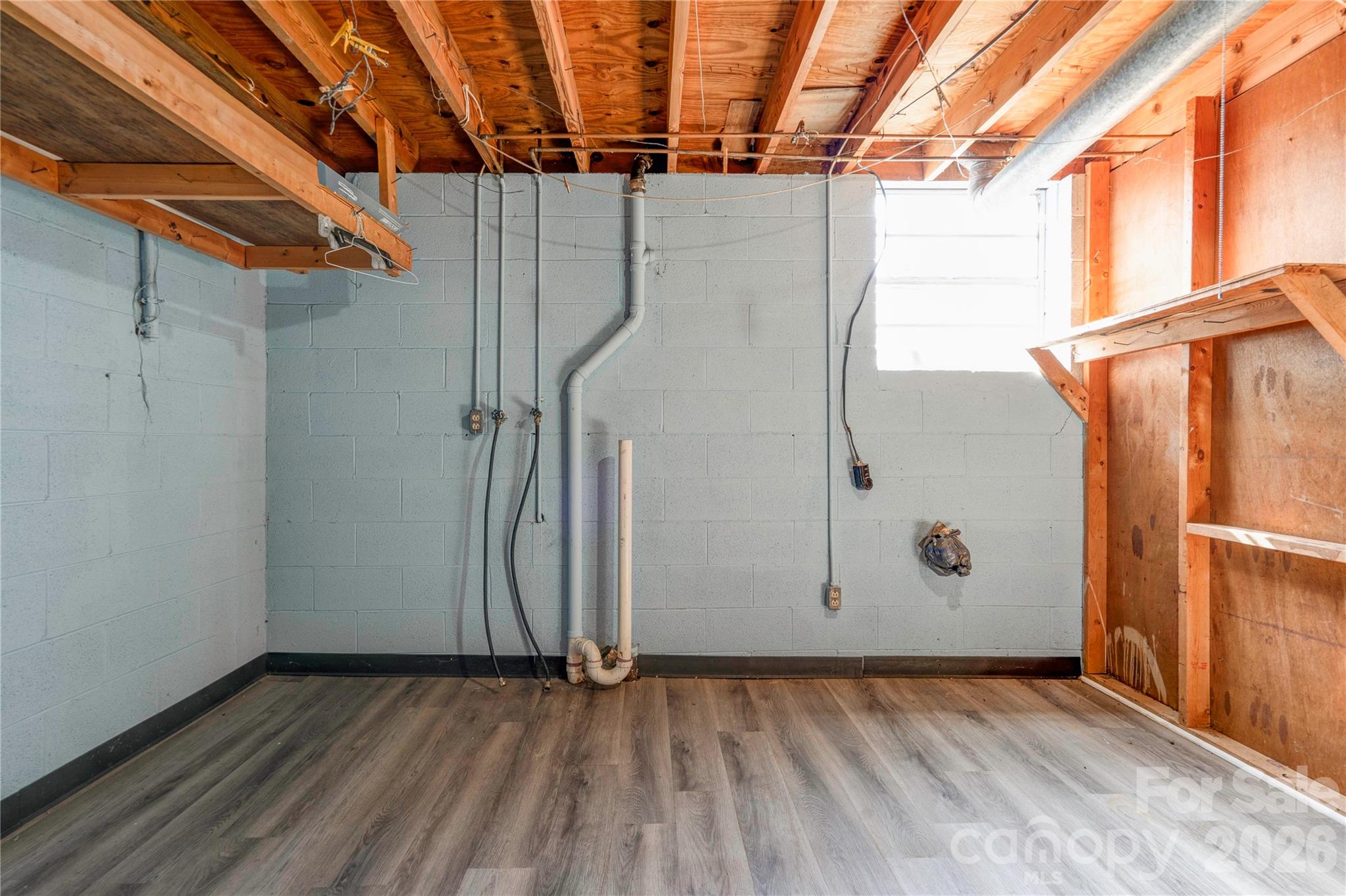 311 Best Street Property Photo 21