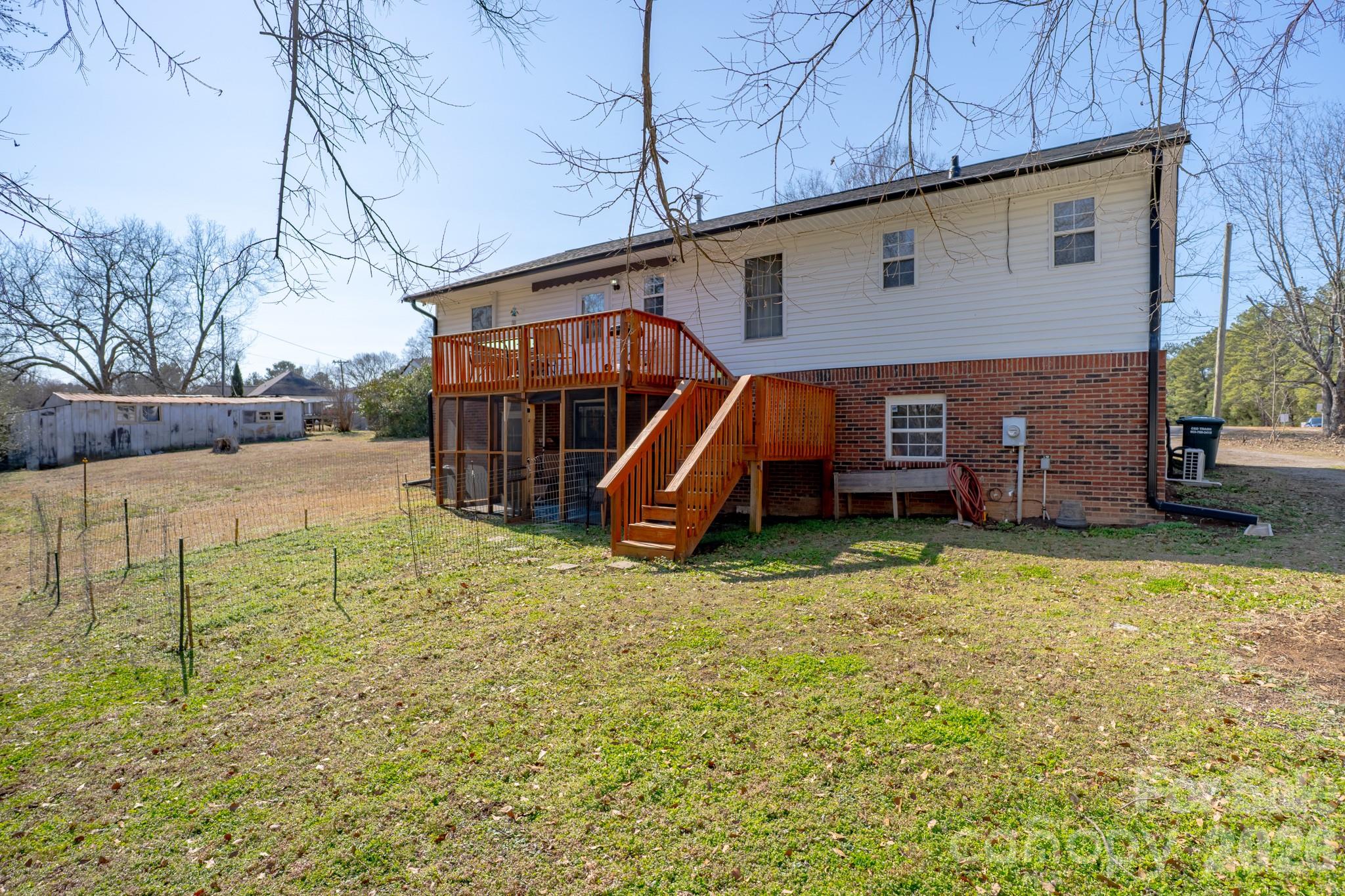 167 S Main Street Property Photo 41