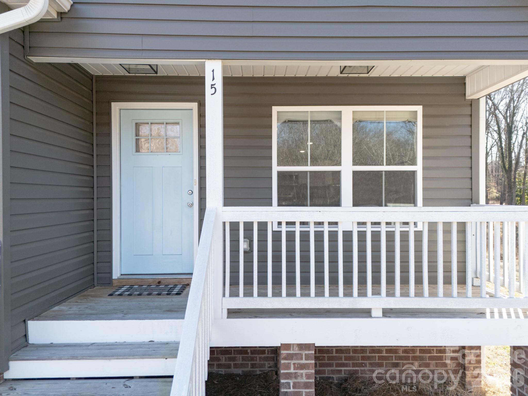 15 Hill Street Property Photo 4