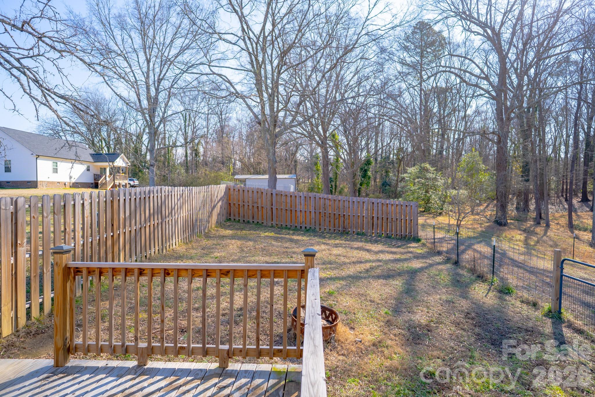 15 Hill Street Property Photo 23