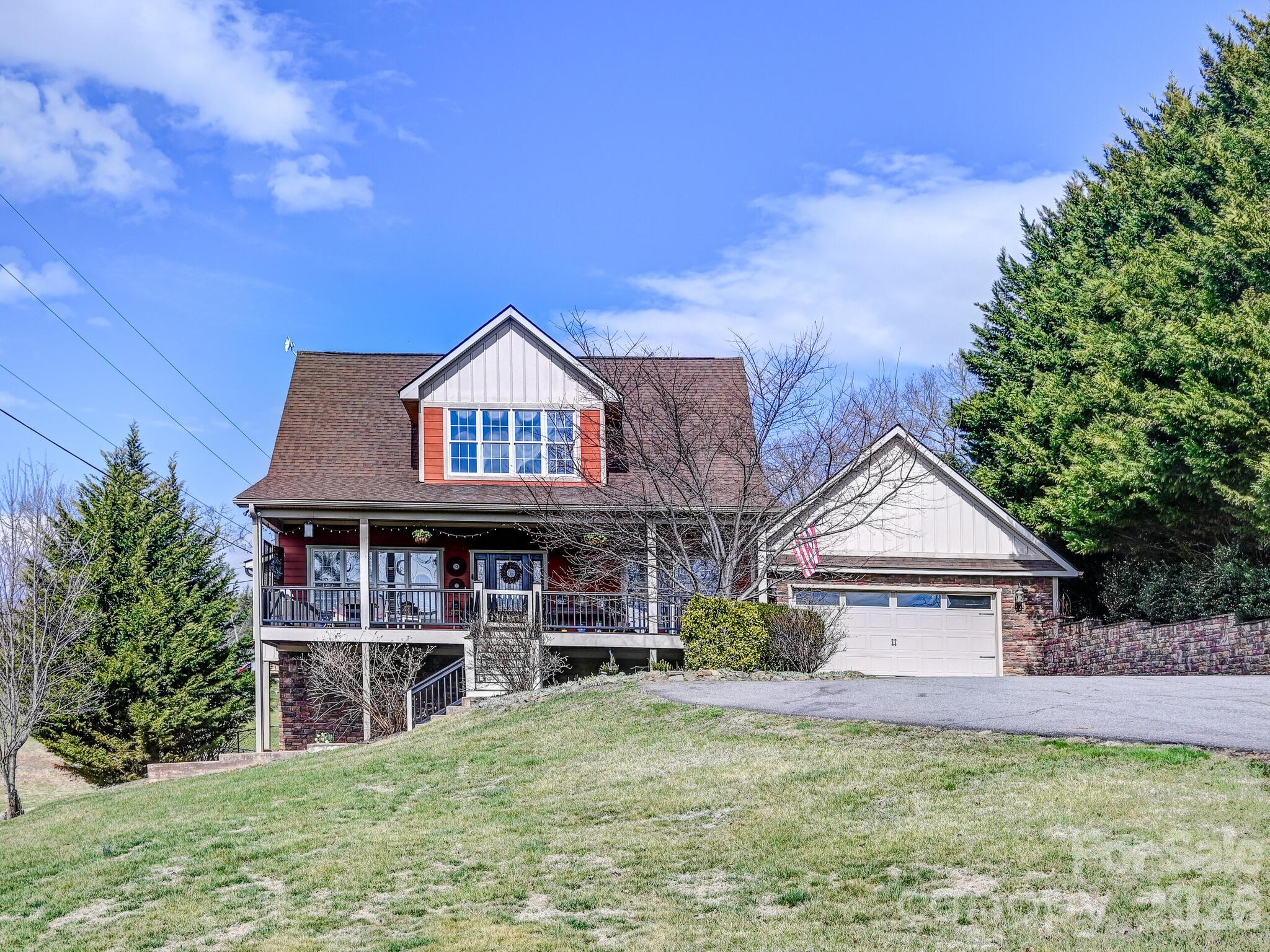 1645 Ivy Hill Road Property Photo 1