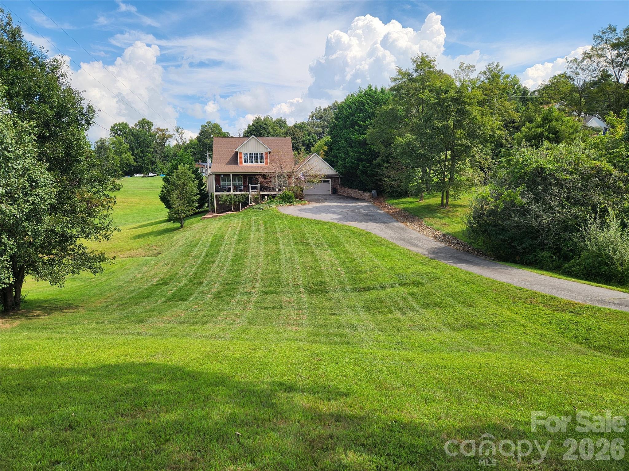 1645 Ivy Hill Road Property Photo 2