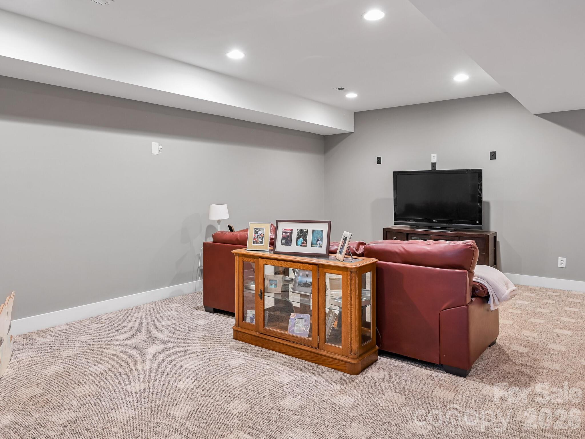 1645 Ivy Hill Road Property Photo 31