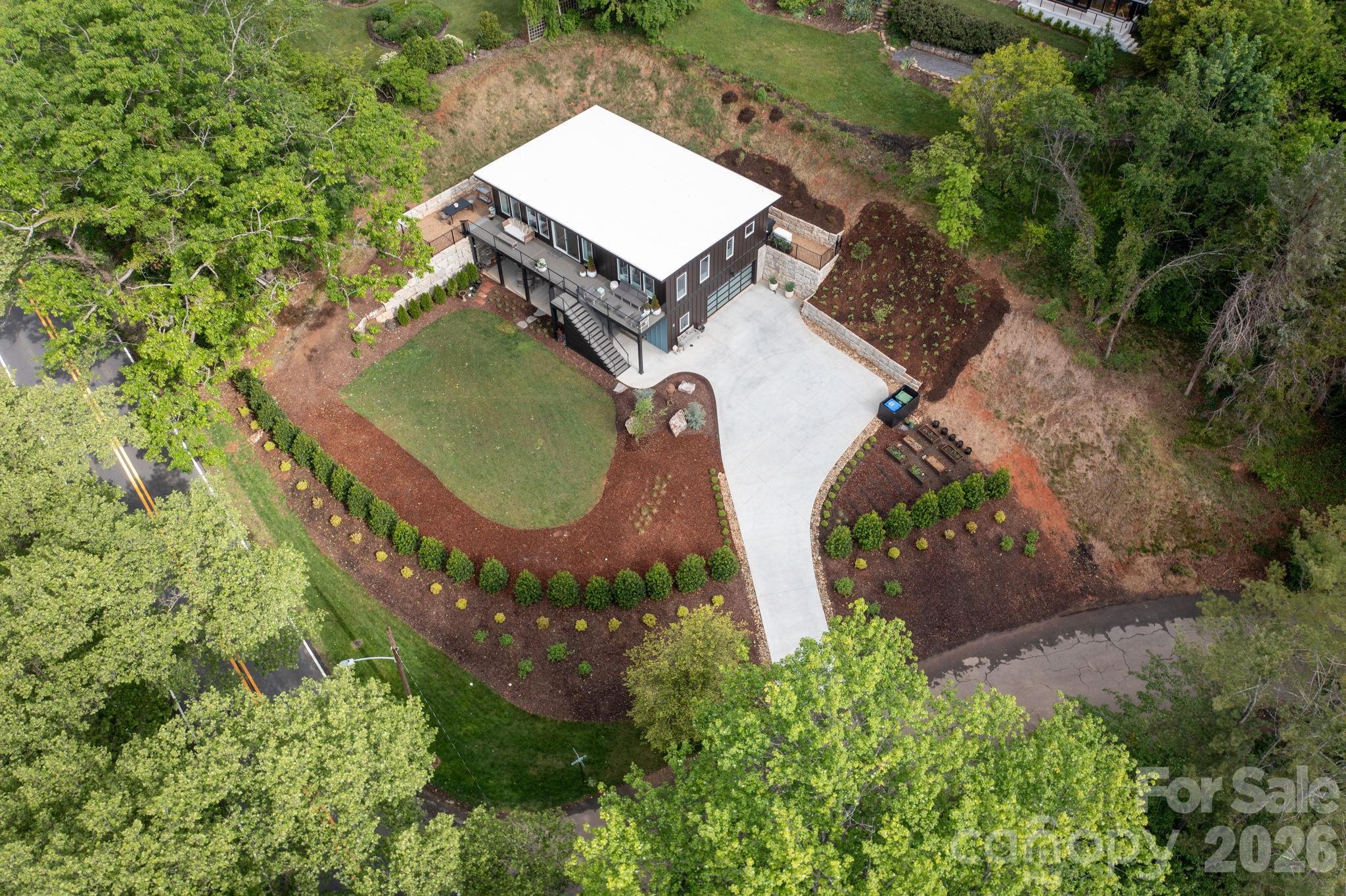 8 Midland Drive Property Photo 8