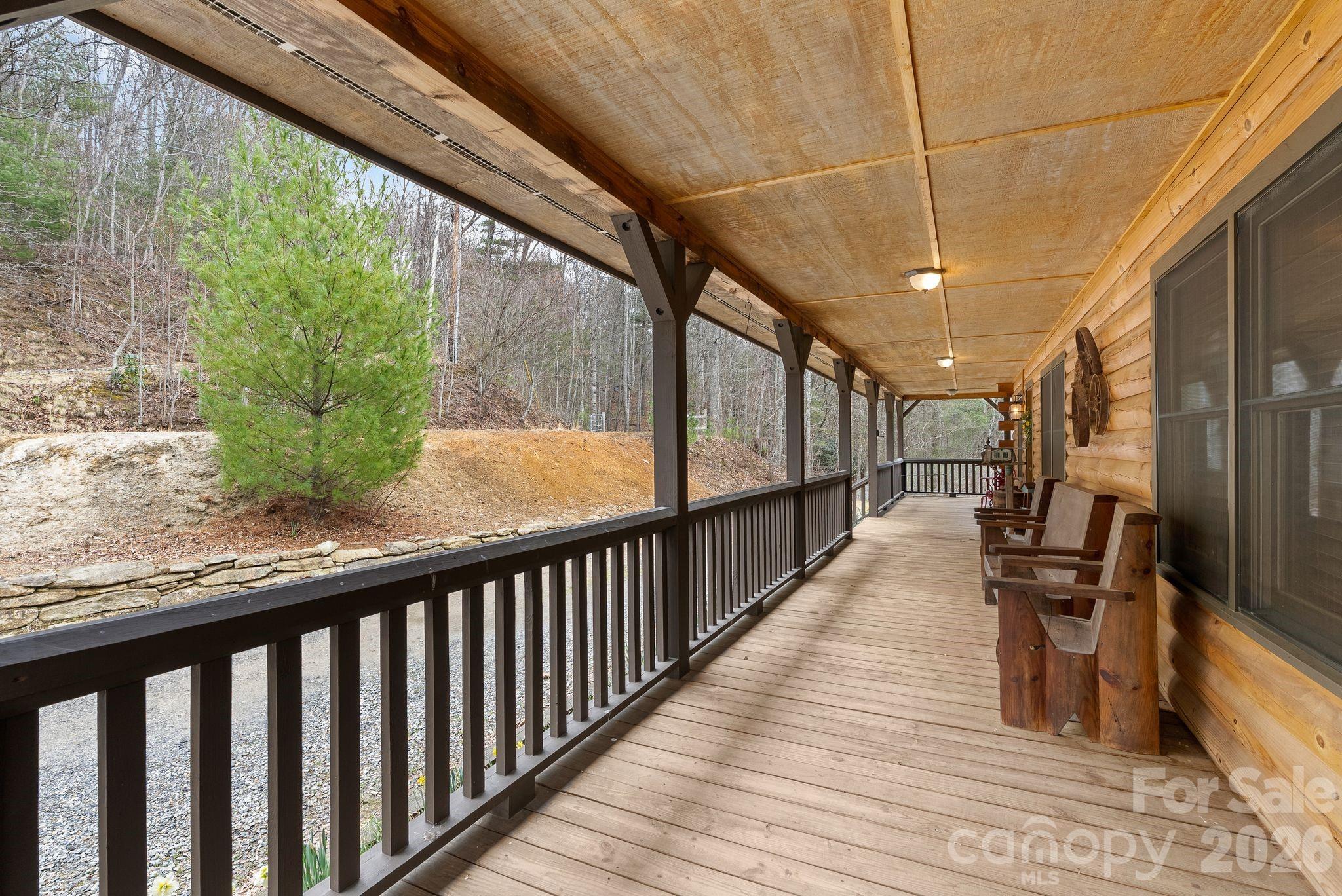 264 Moonbeam Lane Property Photo 3