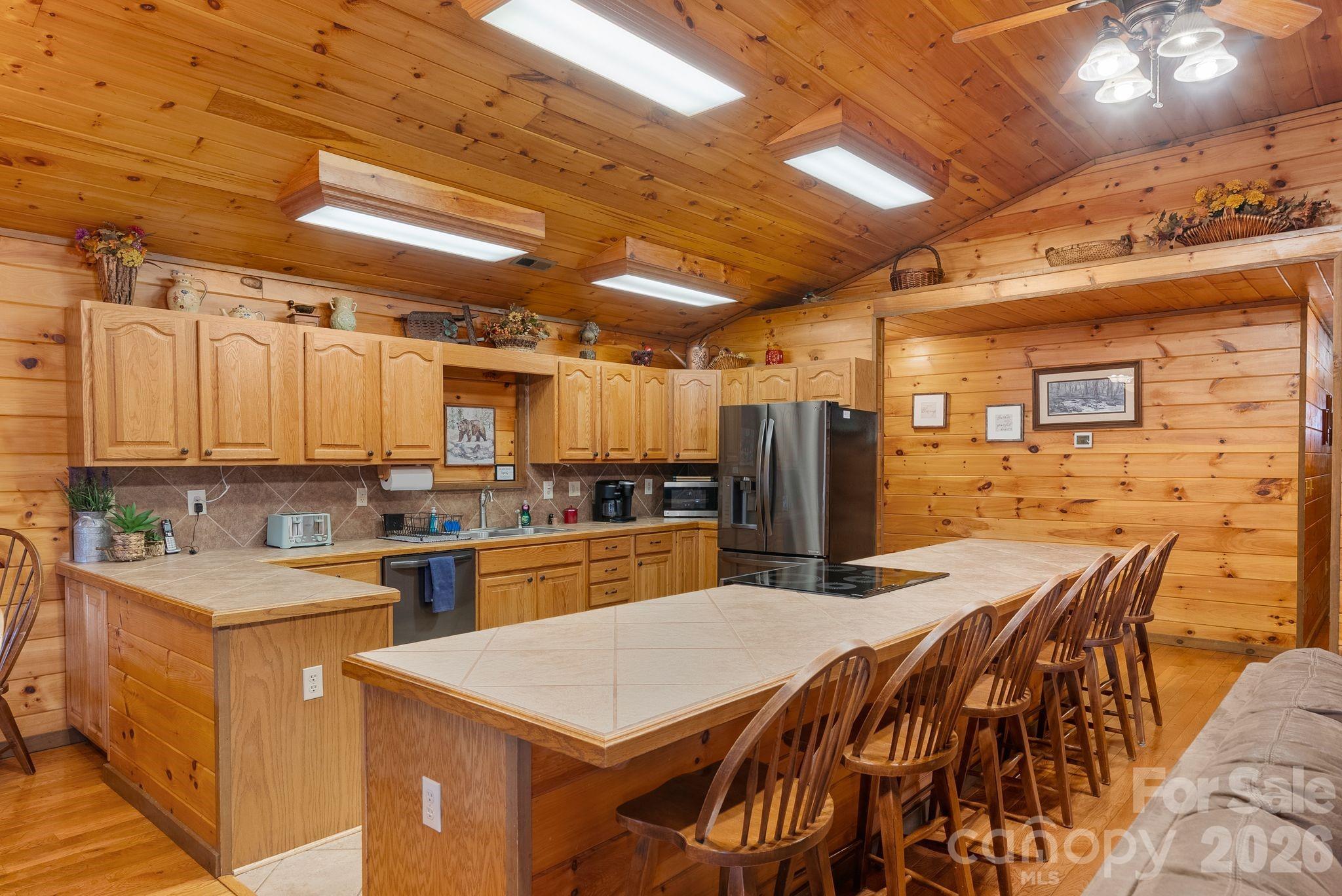 264 Moonbeam Lane Property Photo 8
