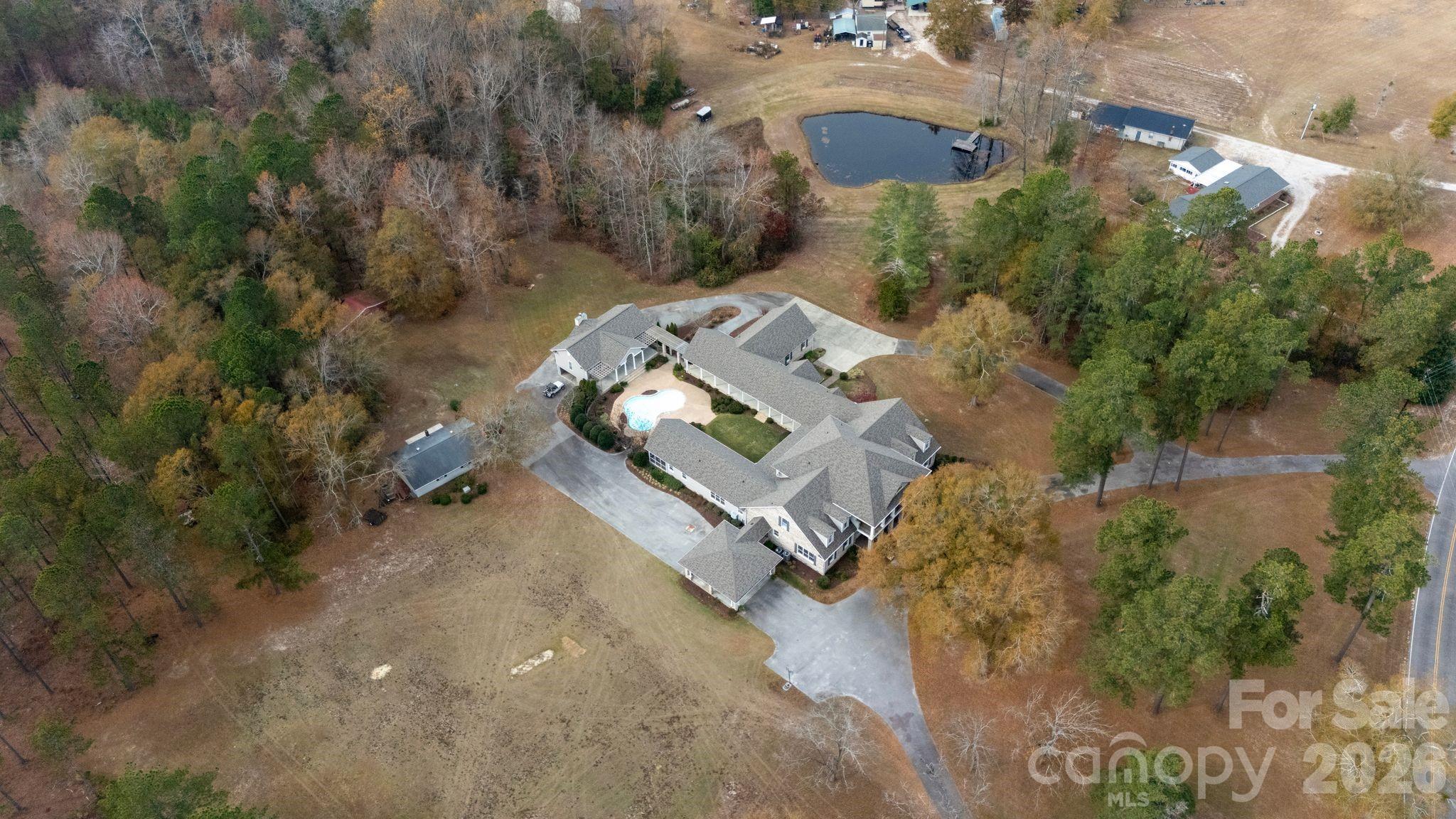 393 Youngs Bend Road Property Photo 7