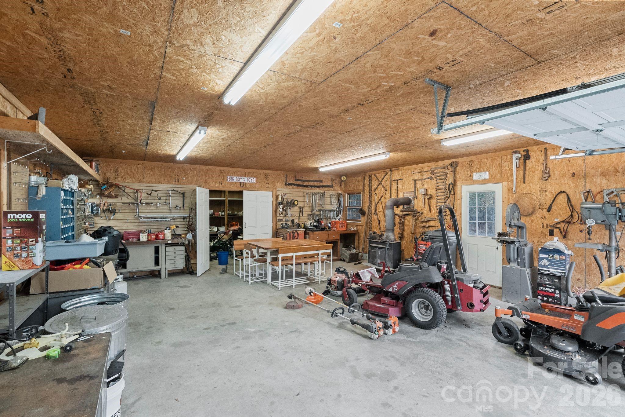 393 Youngs Bend Road Property Photo 27