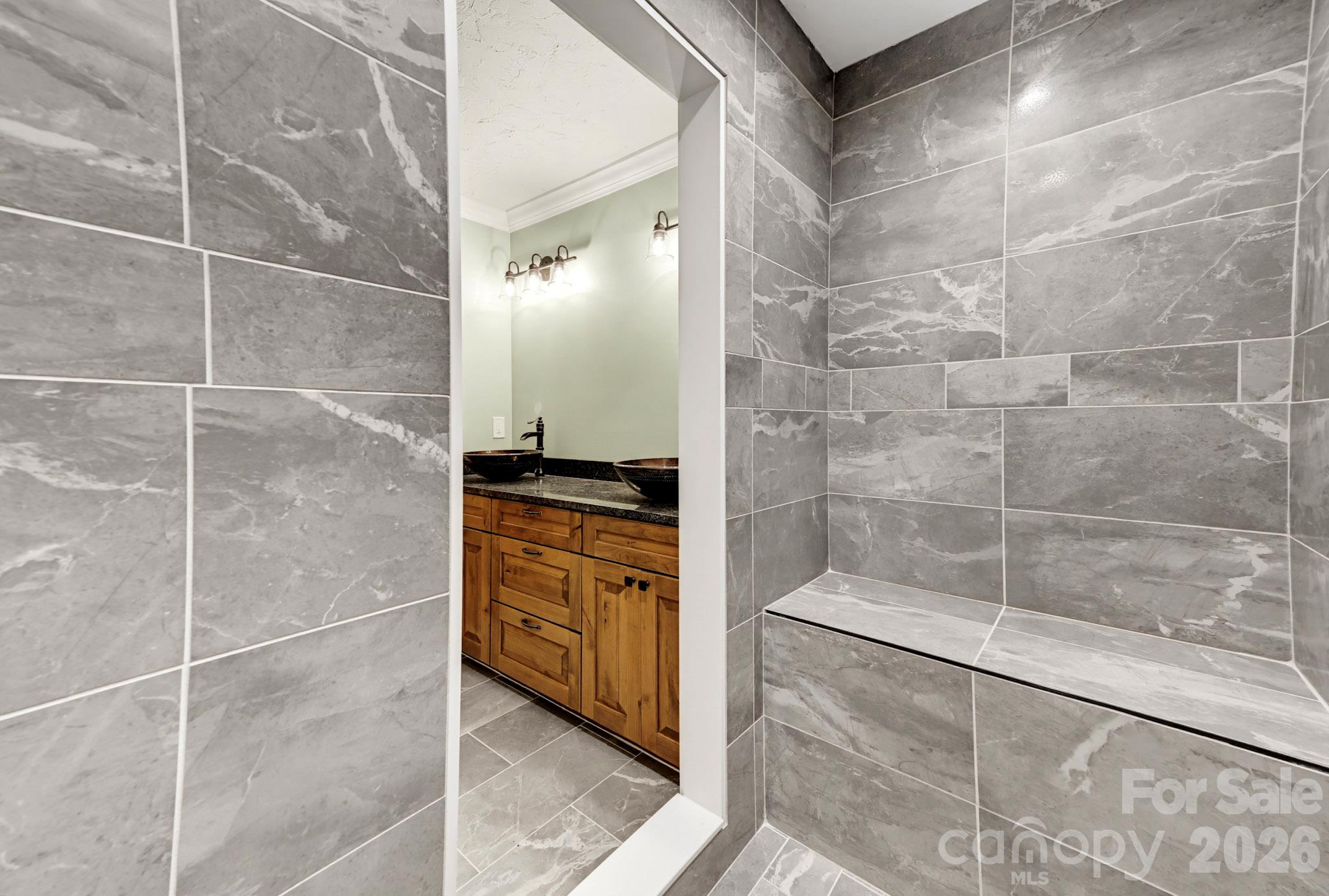 175 Trinity Drive Property Photo 12