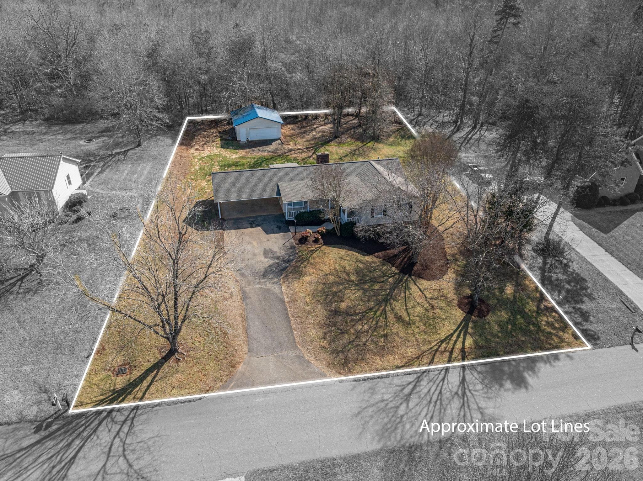 2596 Prince Drive Property Photo 4