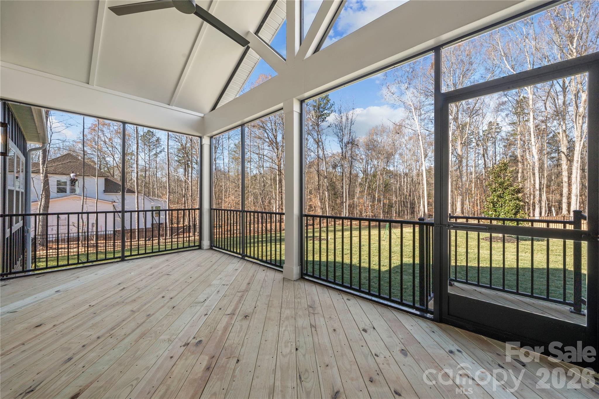 2592 Moon Creek Lane 22 Property Photo 6