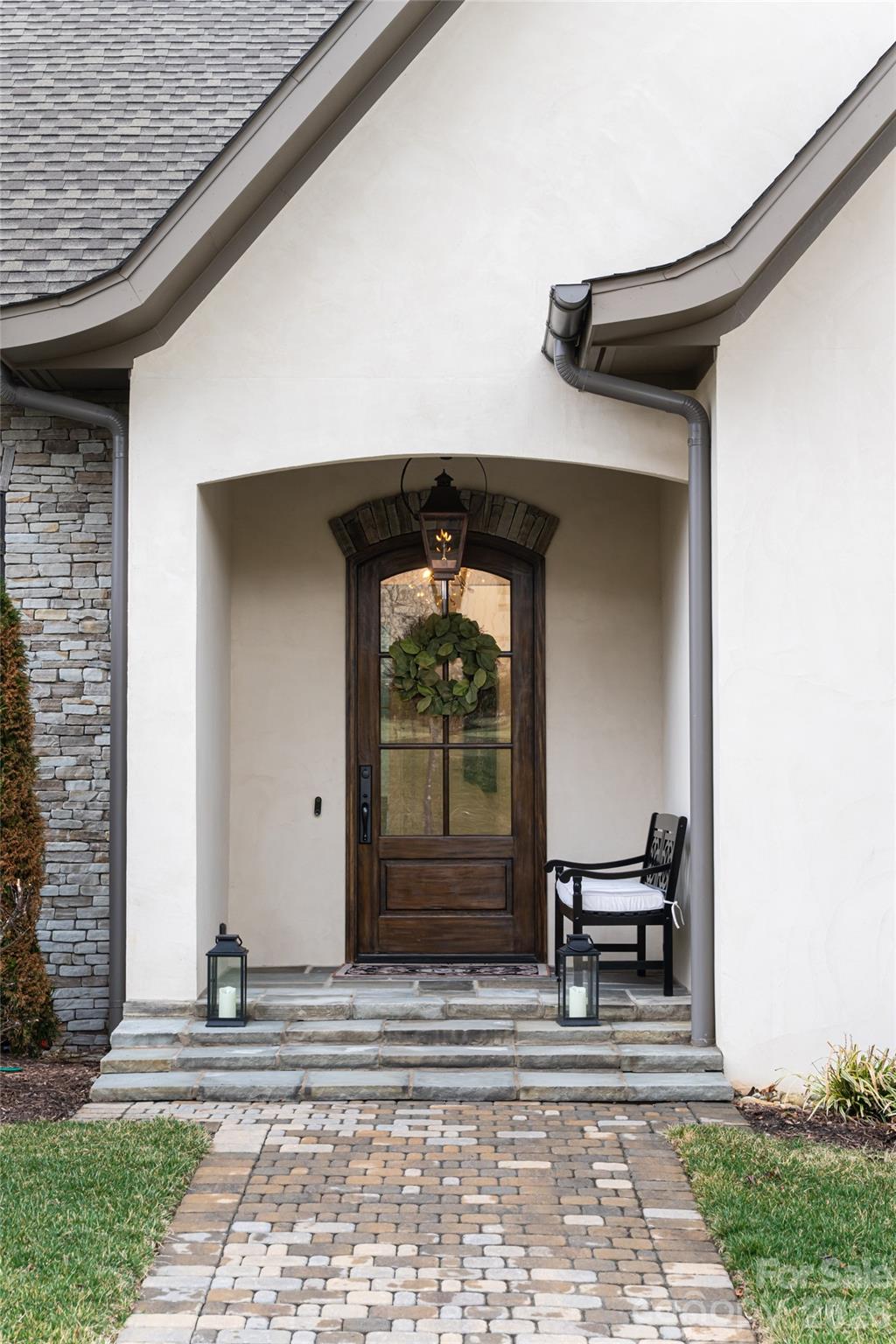 22 Snap Dragon Court Property Photo 6