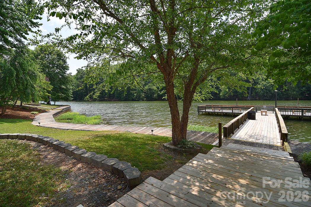 117 Pier Avenue Property Photo 33