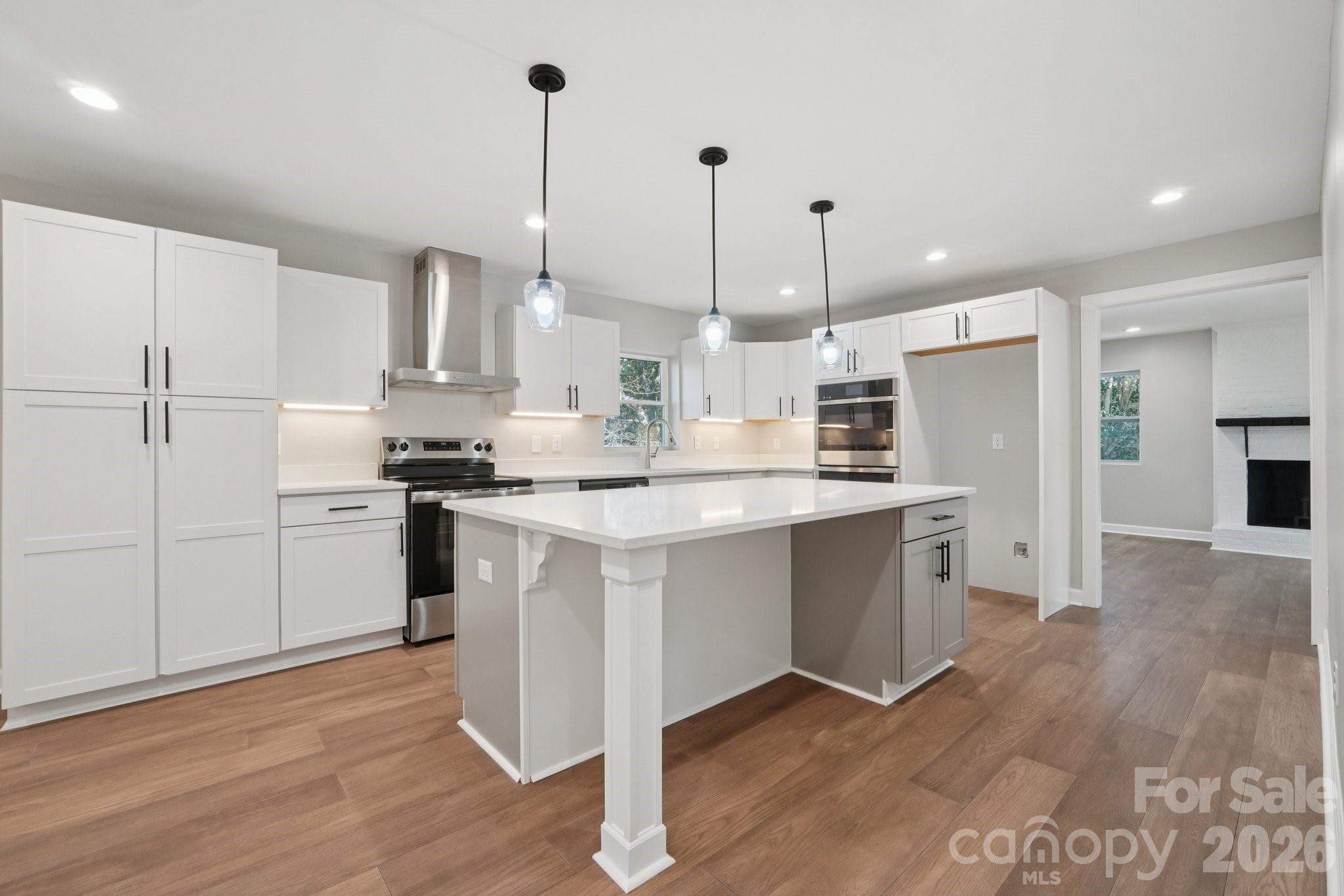 1216 Old Farm Road Property Photo 1