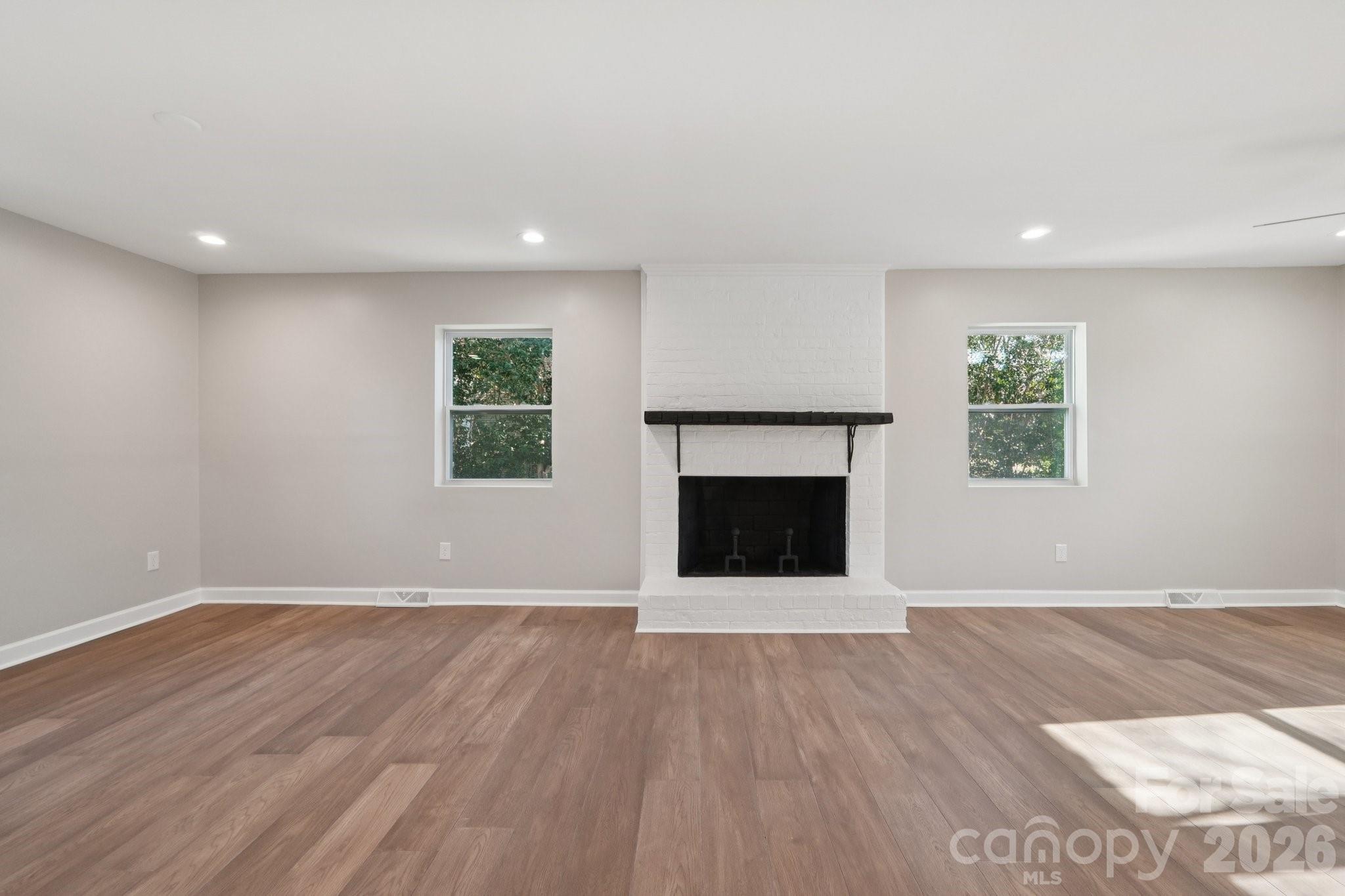 1216 Old Farm Road Property Photo 5