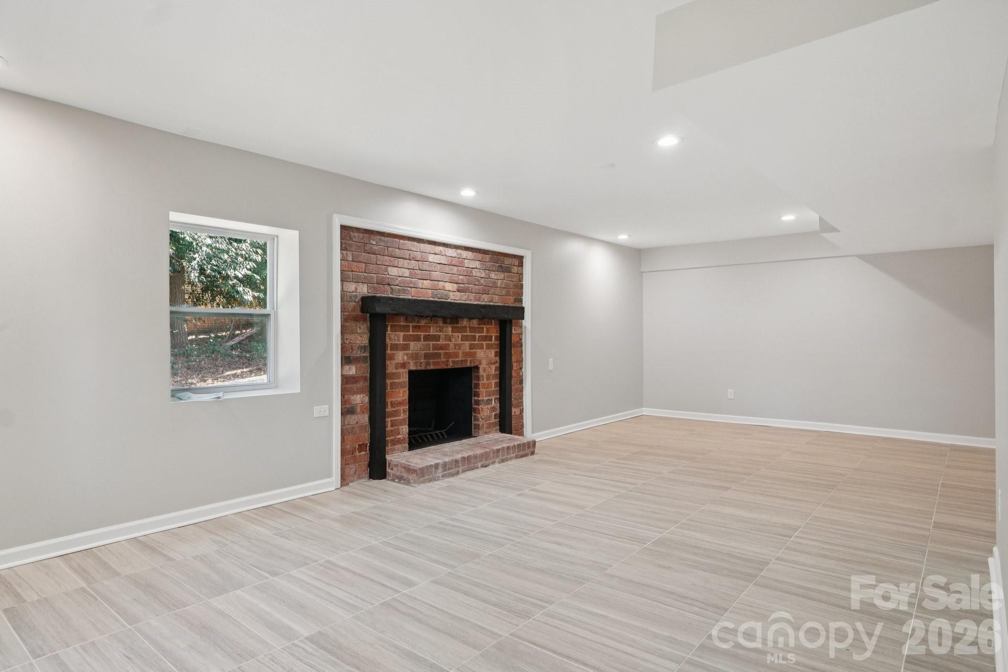 1216 Old Farm Road Property Photo 24