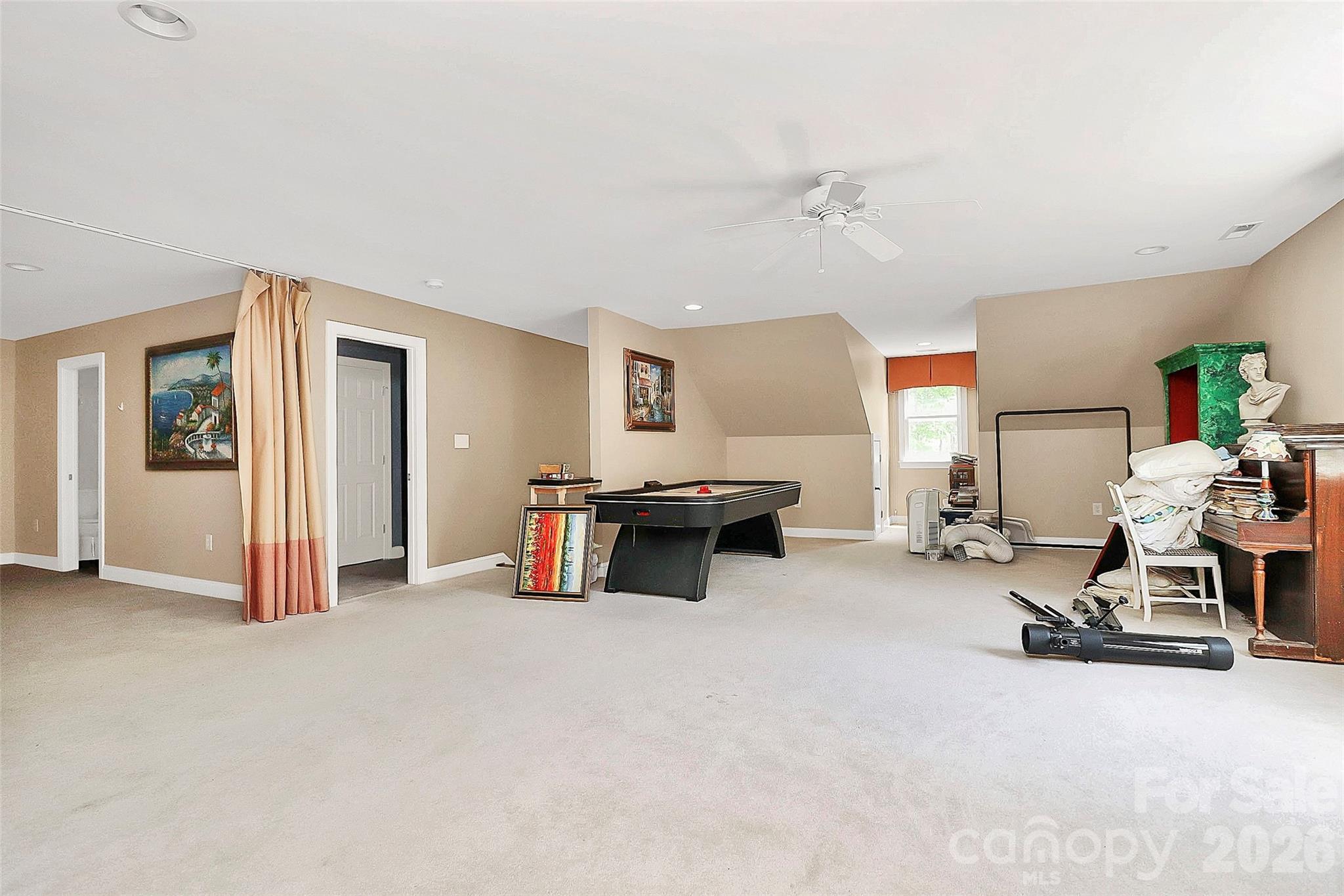 729 Lochaven Road Property Photo 25