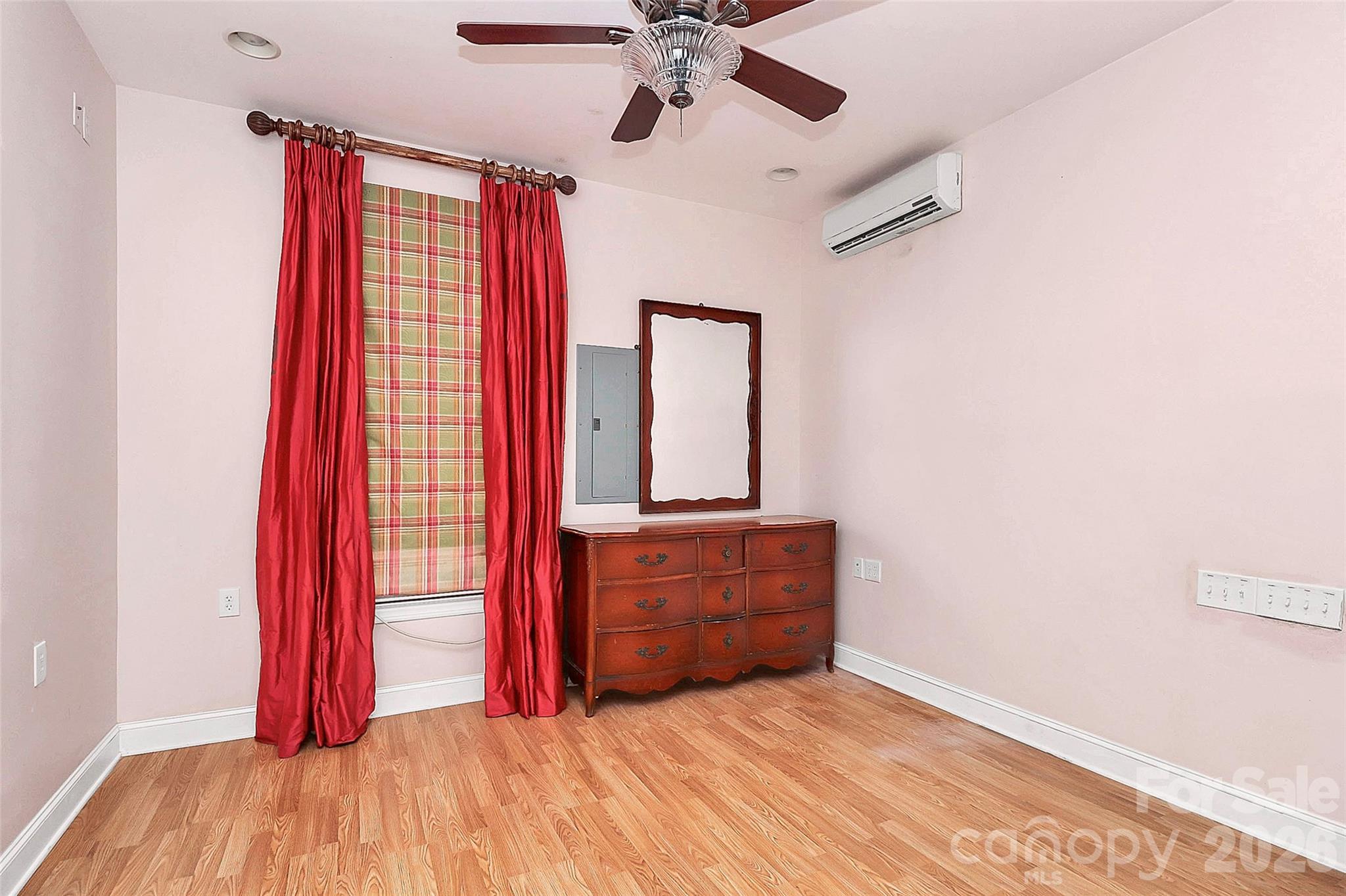 729 Lochaven Road Property Photo 33