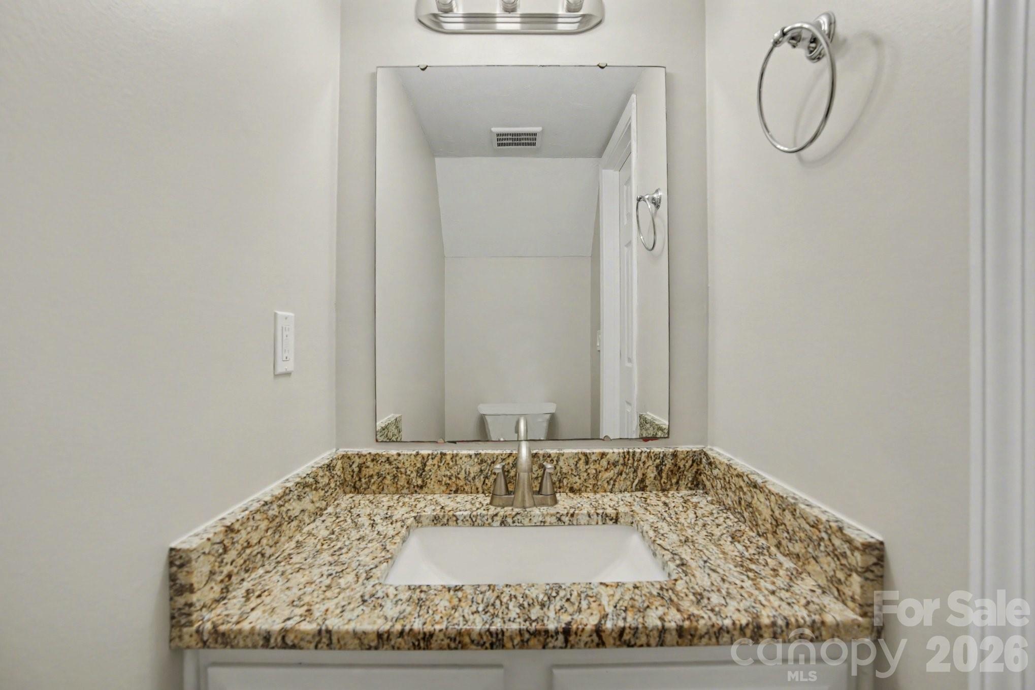8221 Circle Tree Lane Property Photo 9