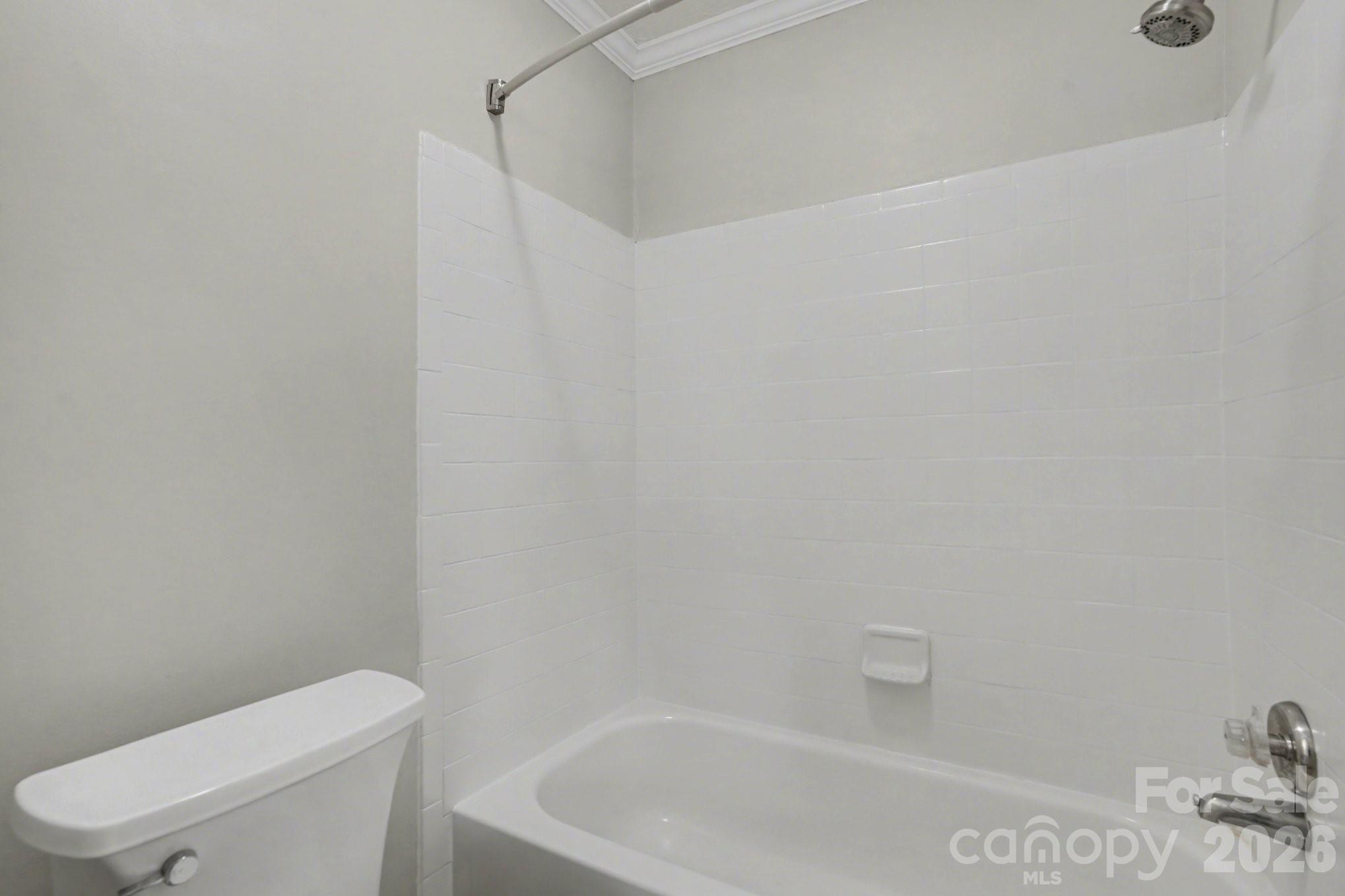 8221 Circle Tree Lane Property Photo 15