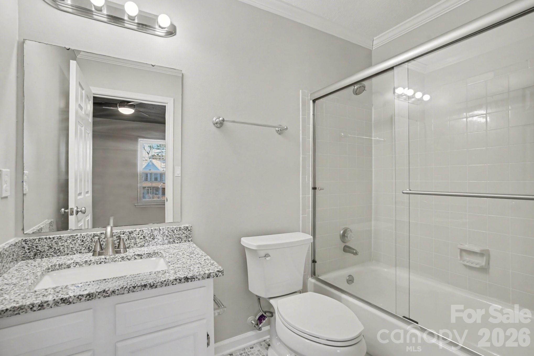 8221 Circle Tree Lane Property Photo 18