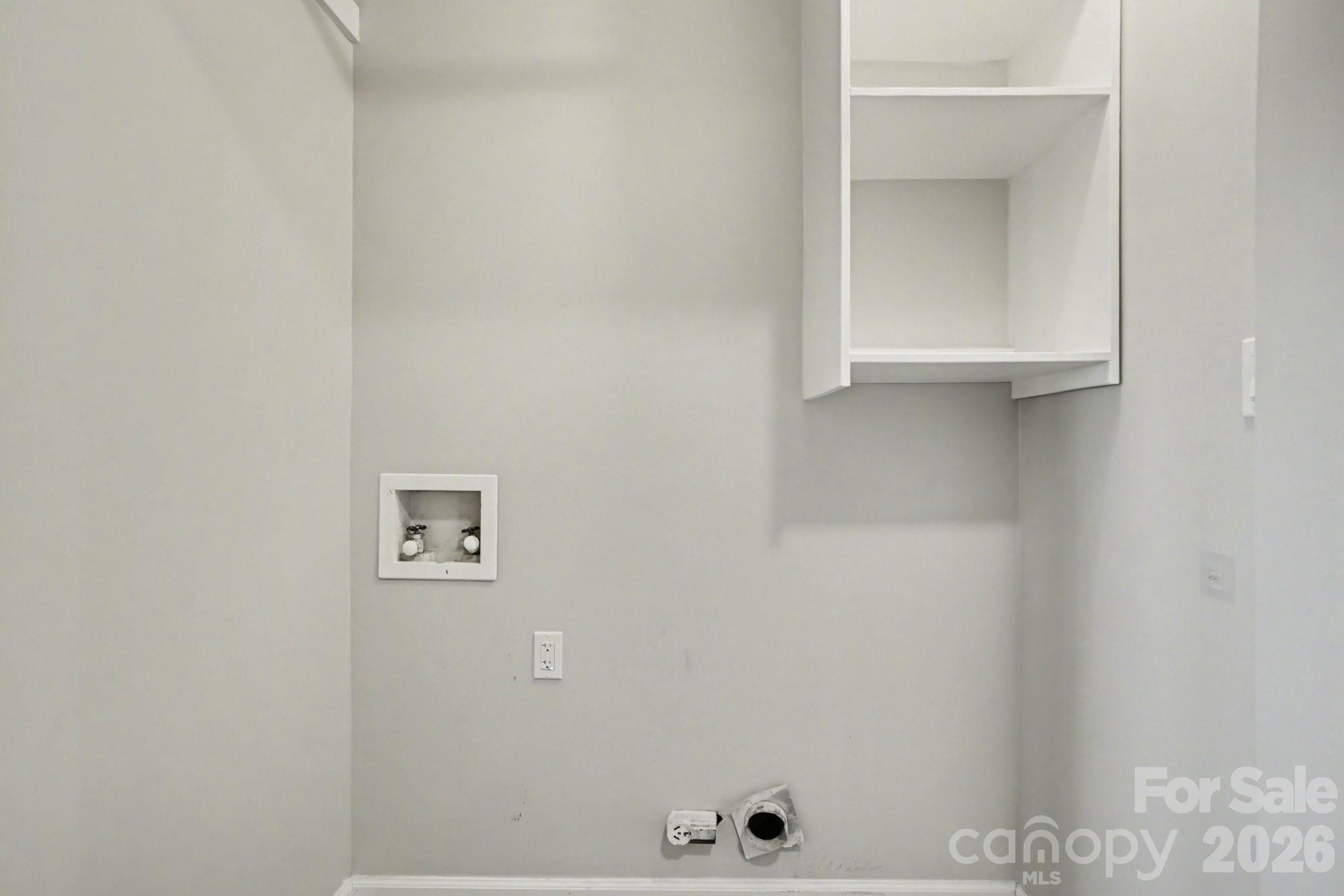 8221 Circle Tree Lane Property Photo 19