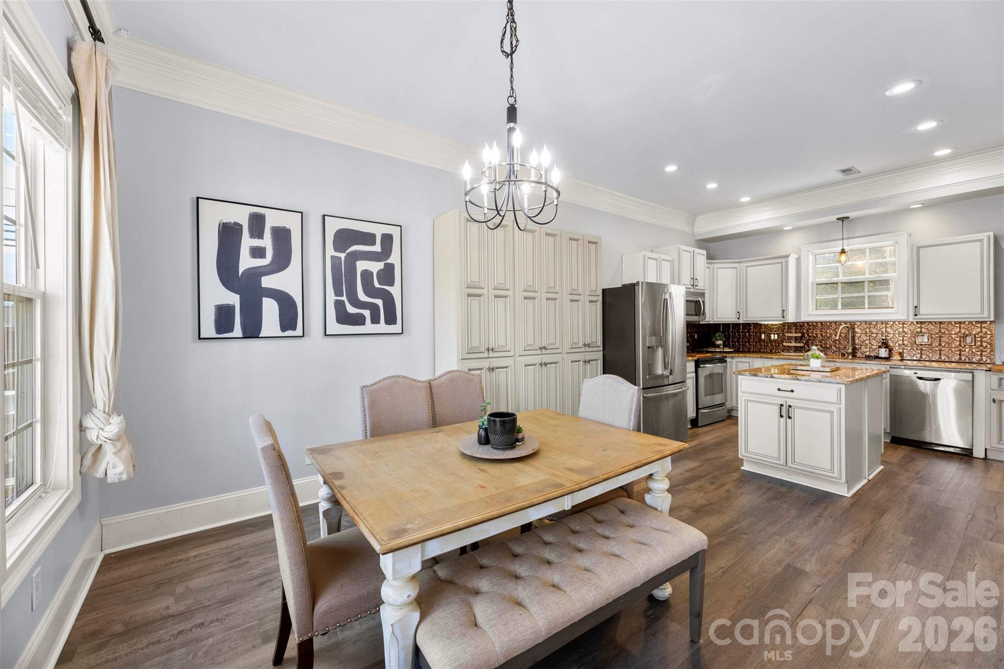 102 Savannahs Way Property Photo 5