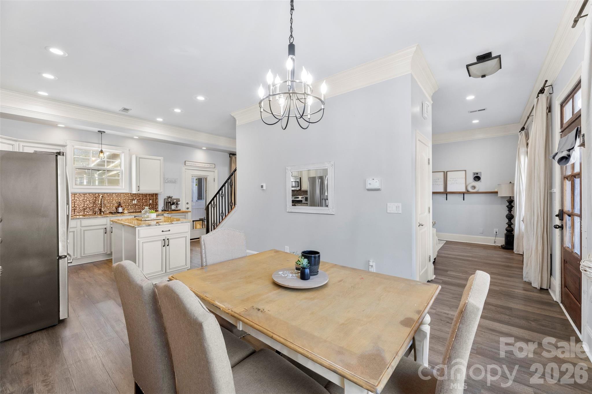 102 Savannahs Way Property Photo 8