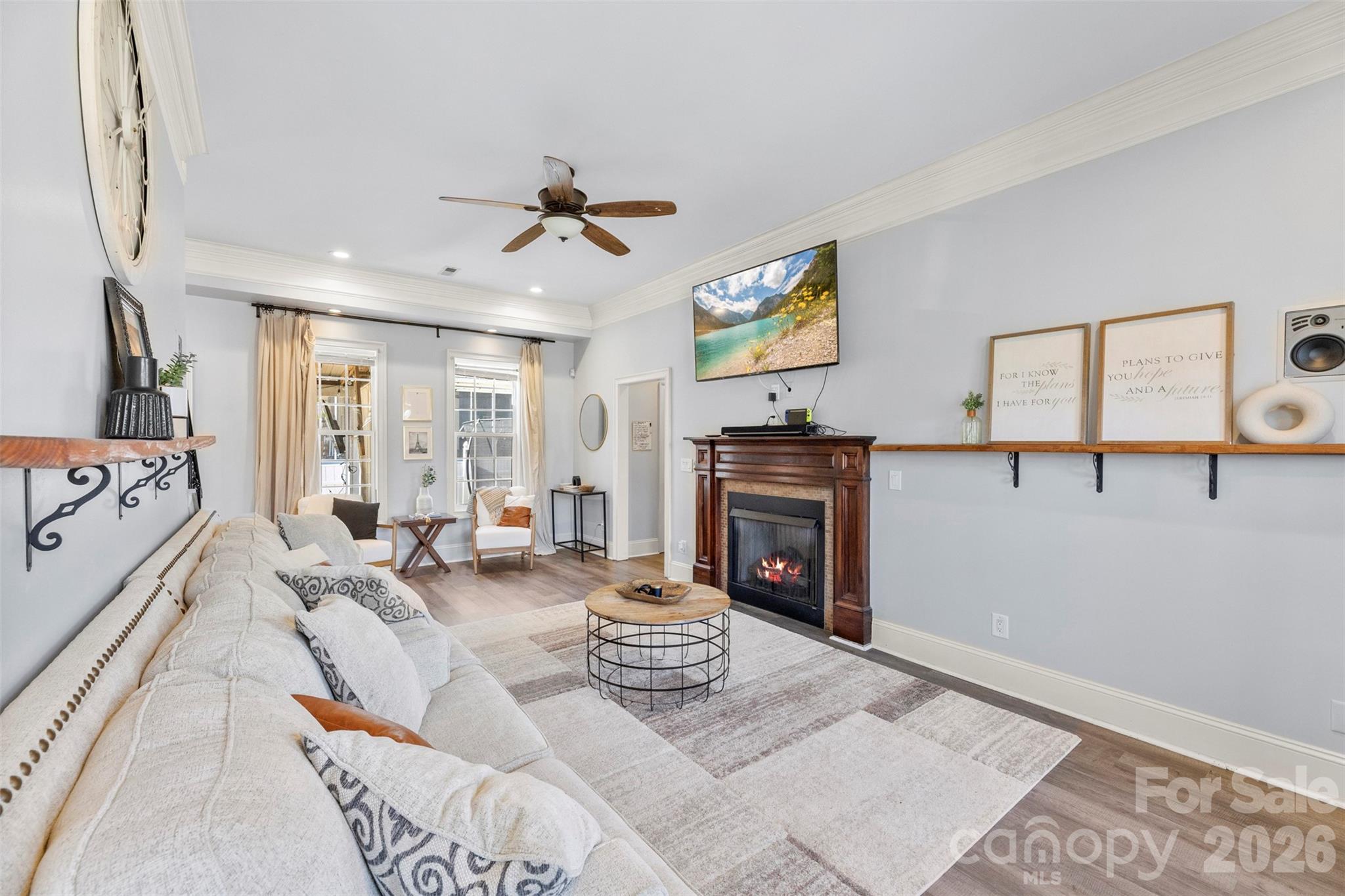 102 Savannahs Way Property Photo 11