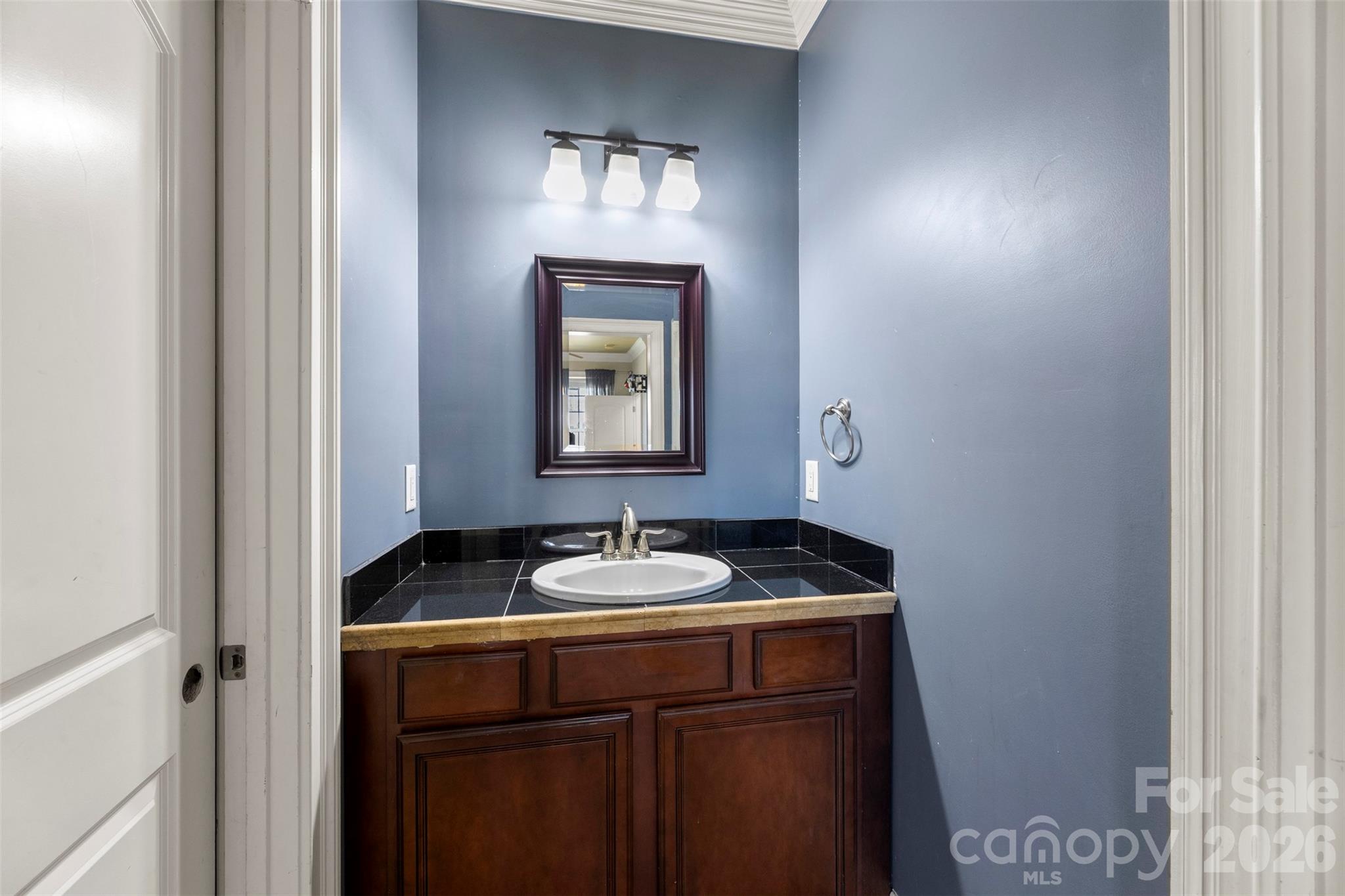 102 Savannahs Way Property Photo 28