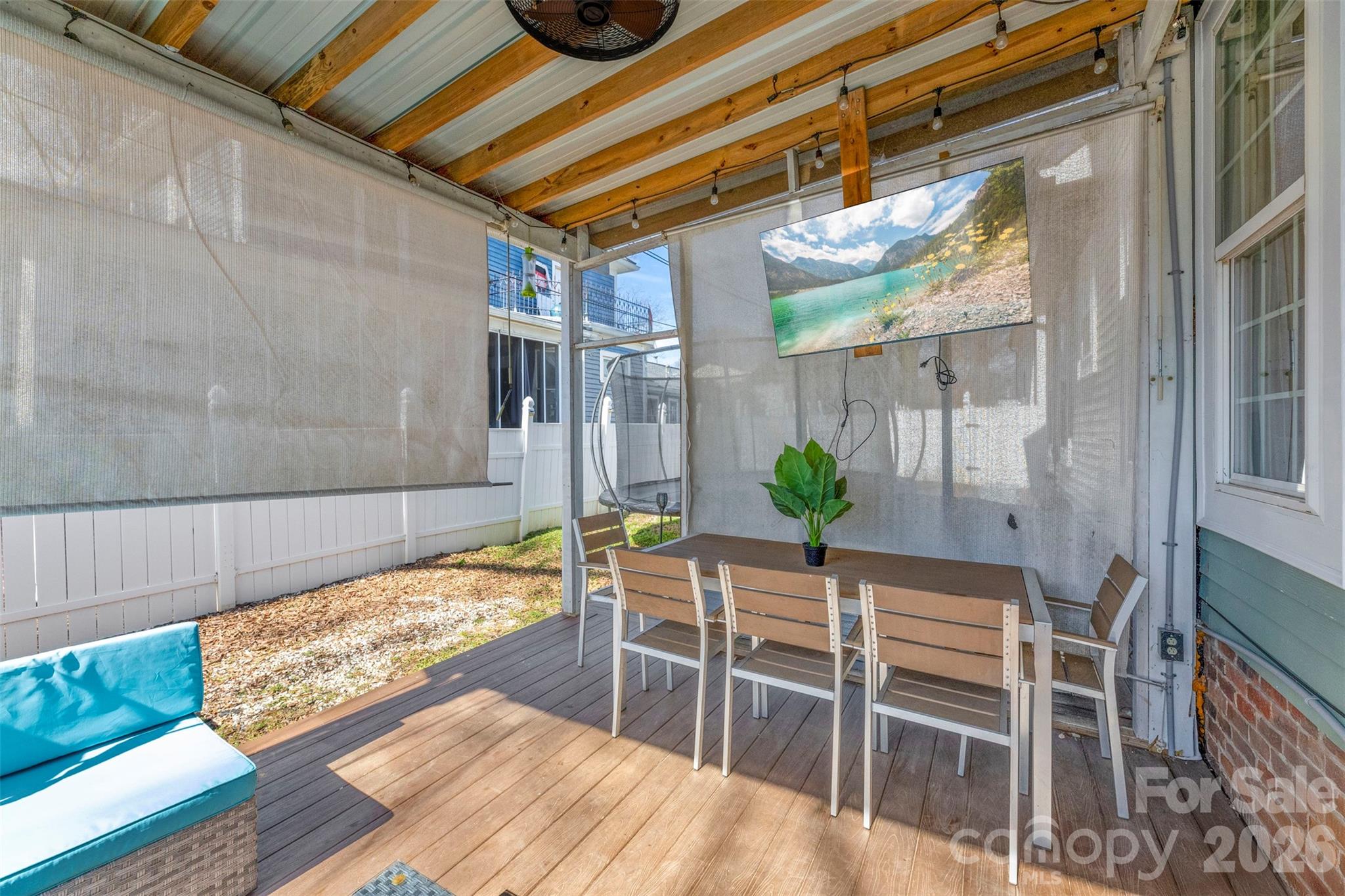 102 Savannahs Way Property Photo 33