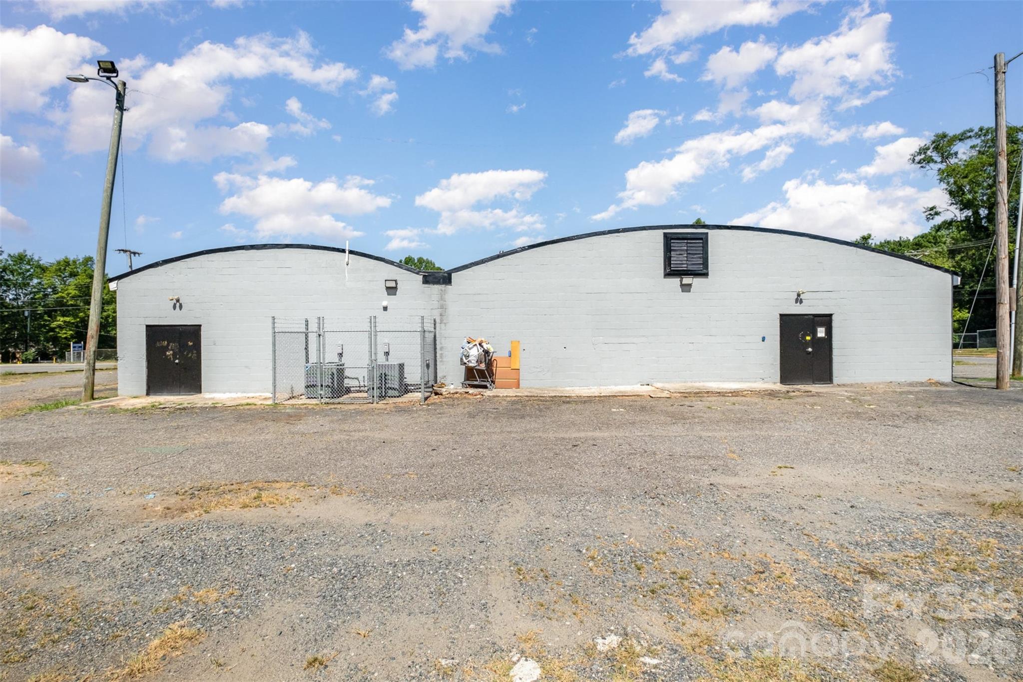 702 Linwood Road Property Photo 15