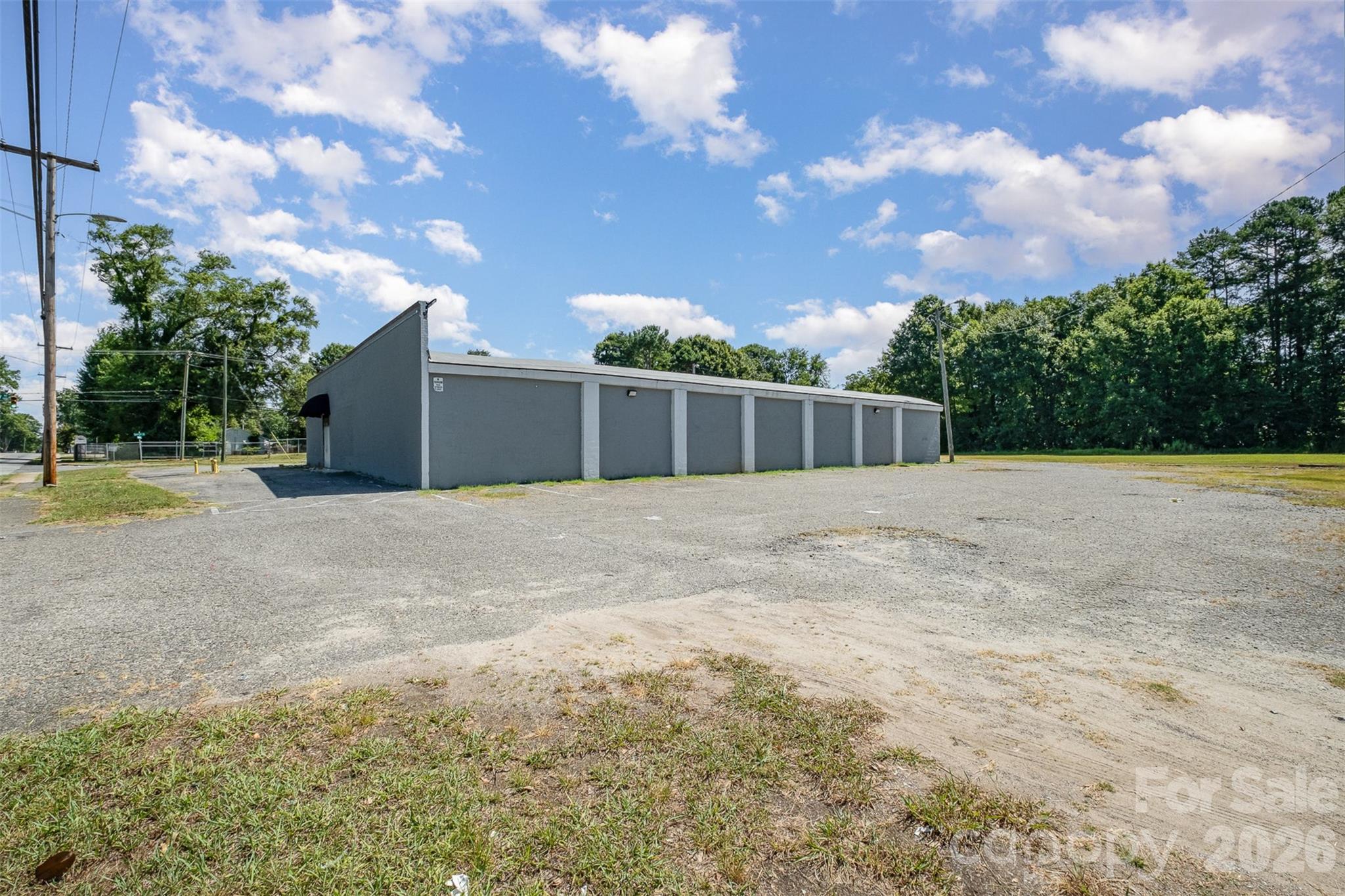 702 Linwood Road Property Photo 20