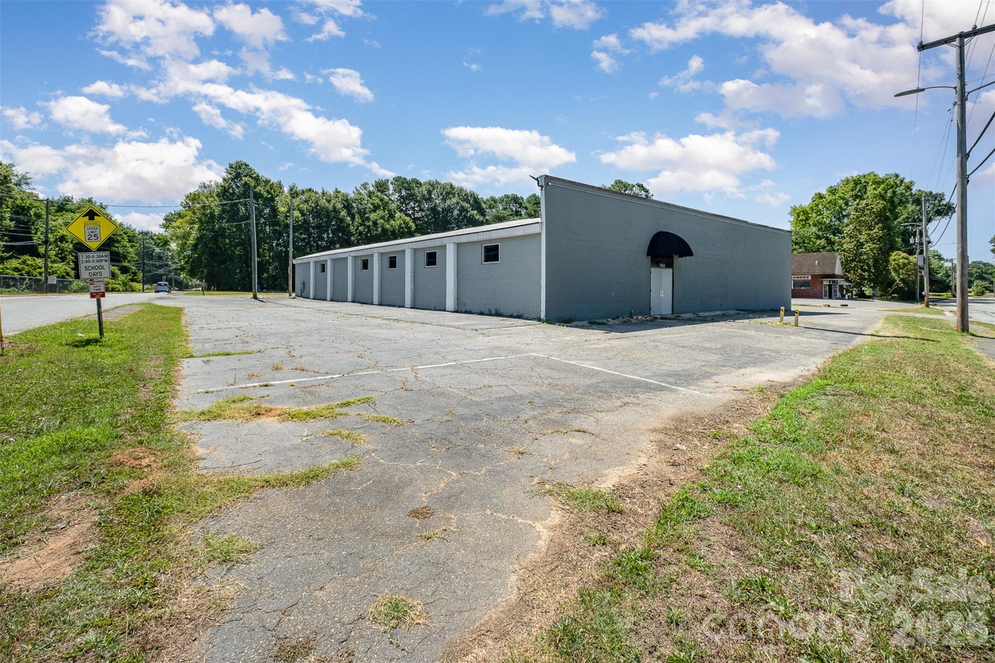 702 Linwood Road Property Photo 21