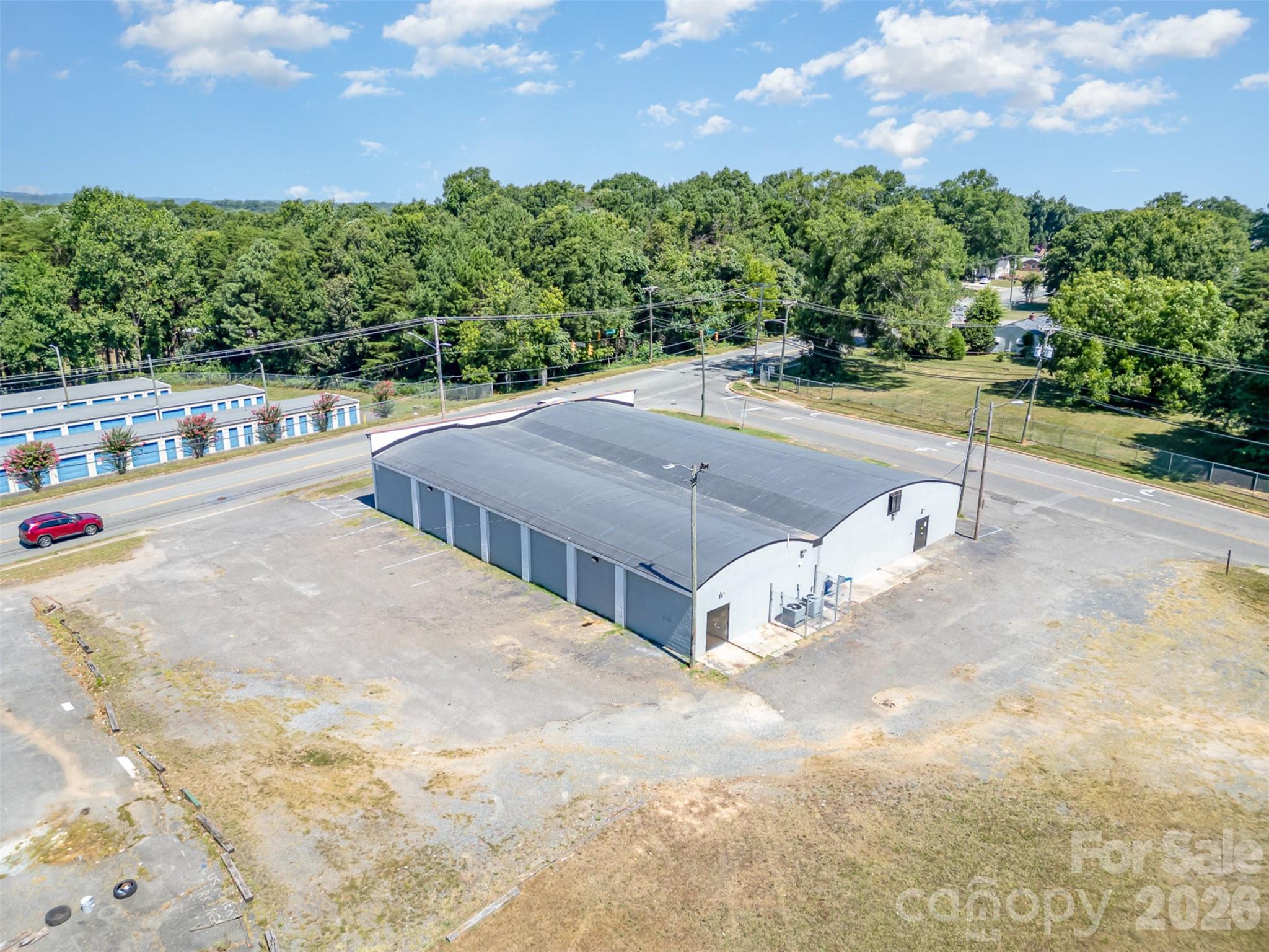 702 Linwood Road Property Photo 23