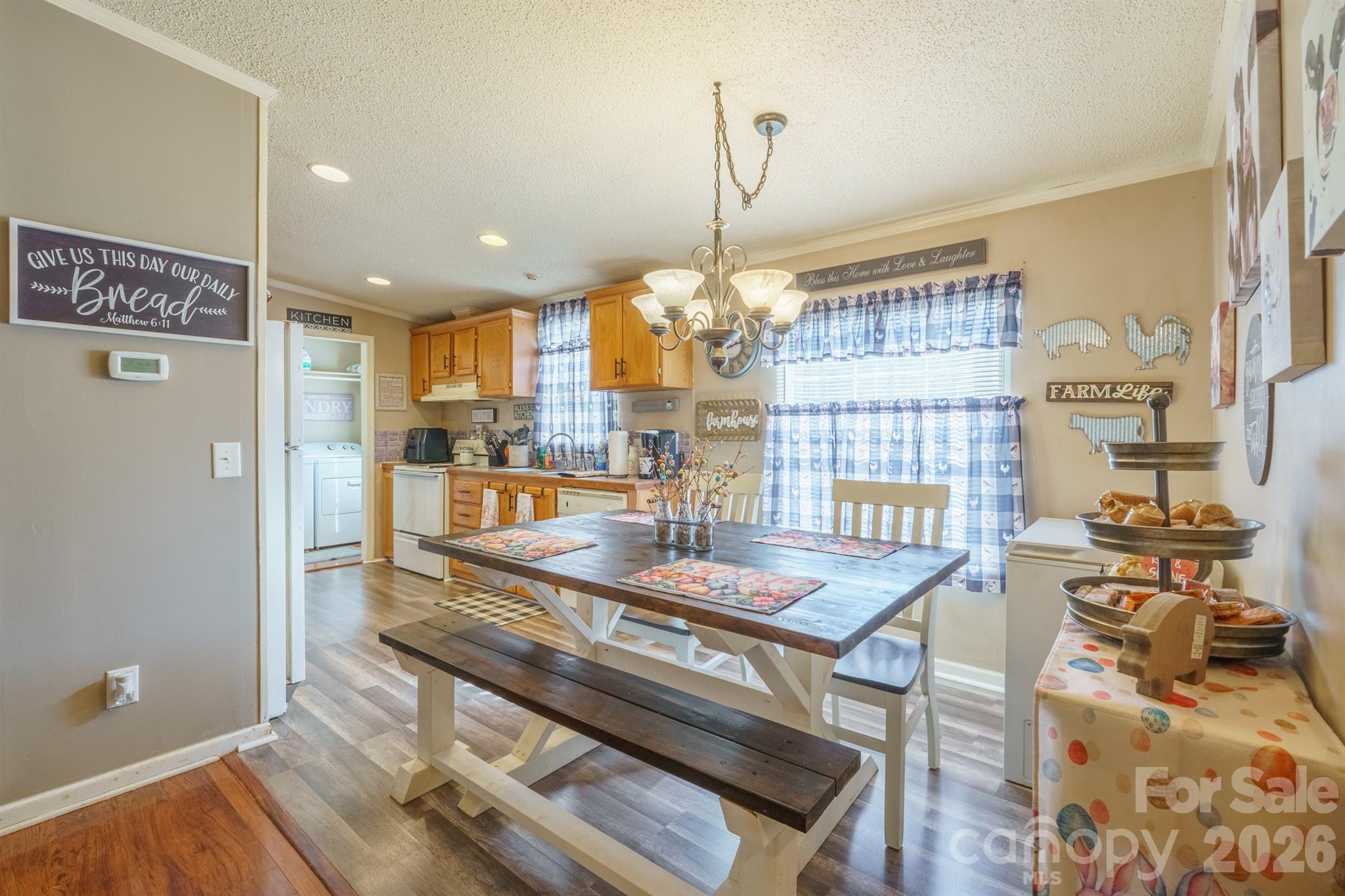 1049 Ramsey Street Property Photo 15